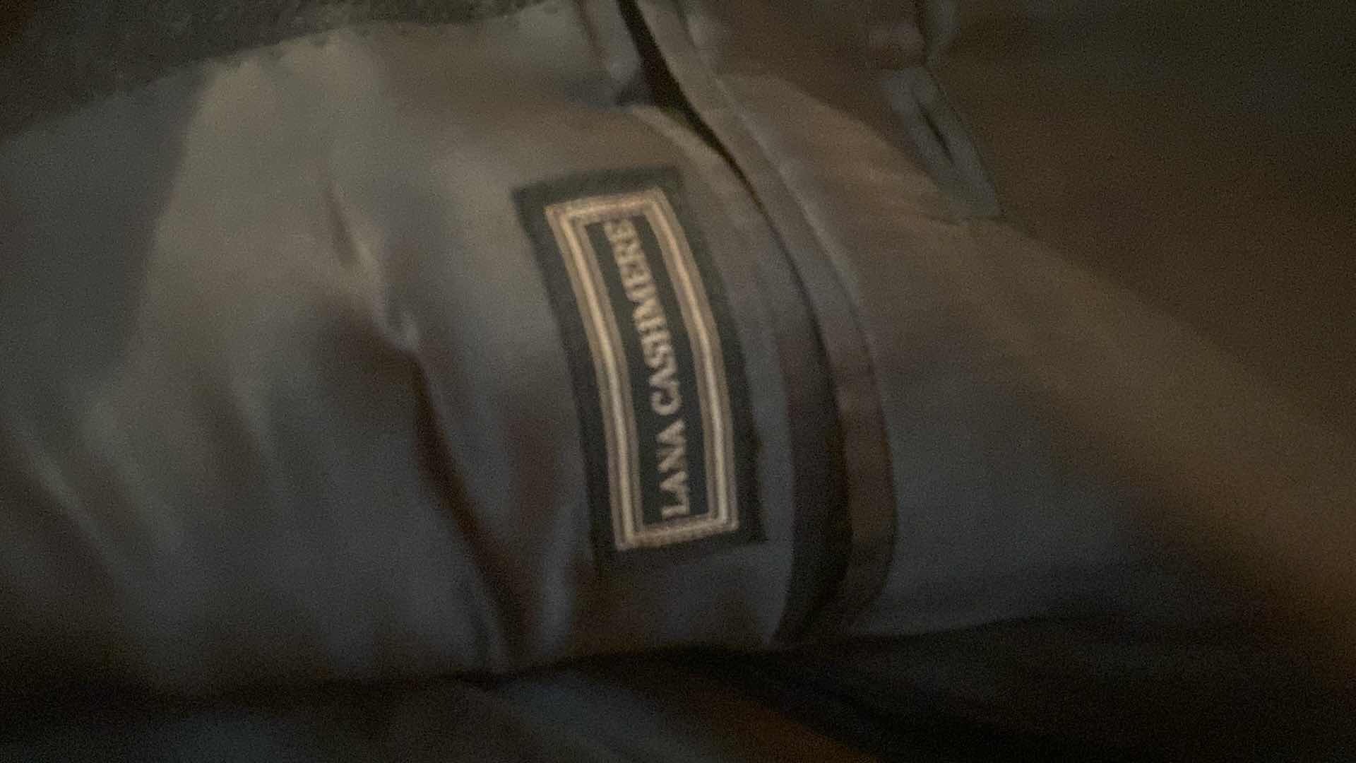 Photo 1 of LANVIN HAND TAILORED CASHMERE JACKET MADE IN ITALY MENS SIZE EST LARGE