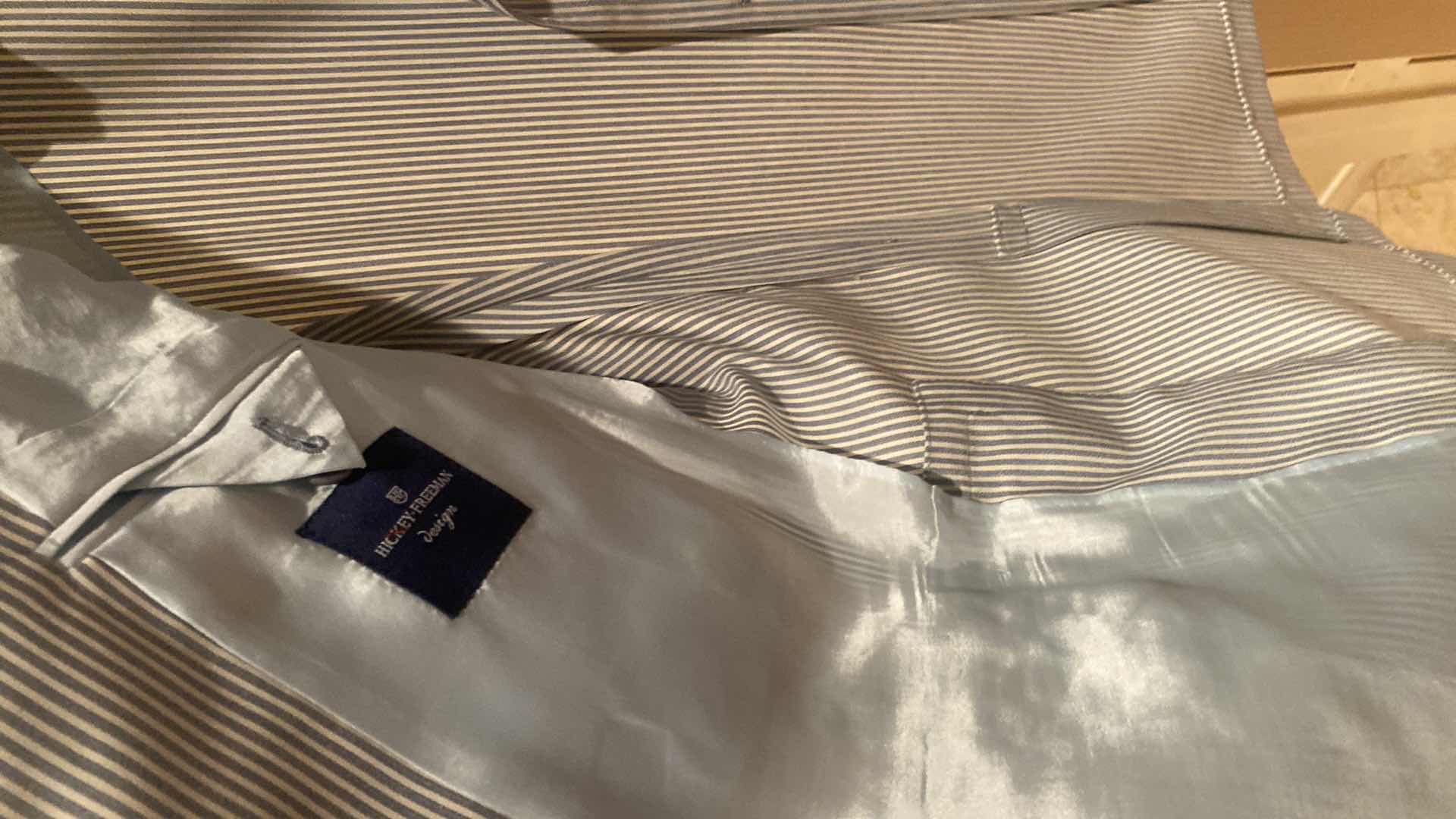 Photo 1 of 2 -HICKEY-FREEMAN DESIGN WOOL JACKETS MENS SIZE EST LARGE