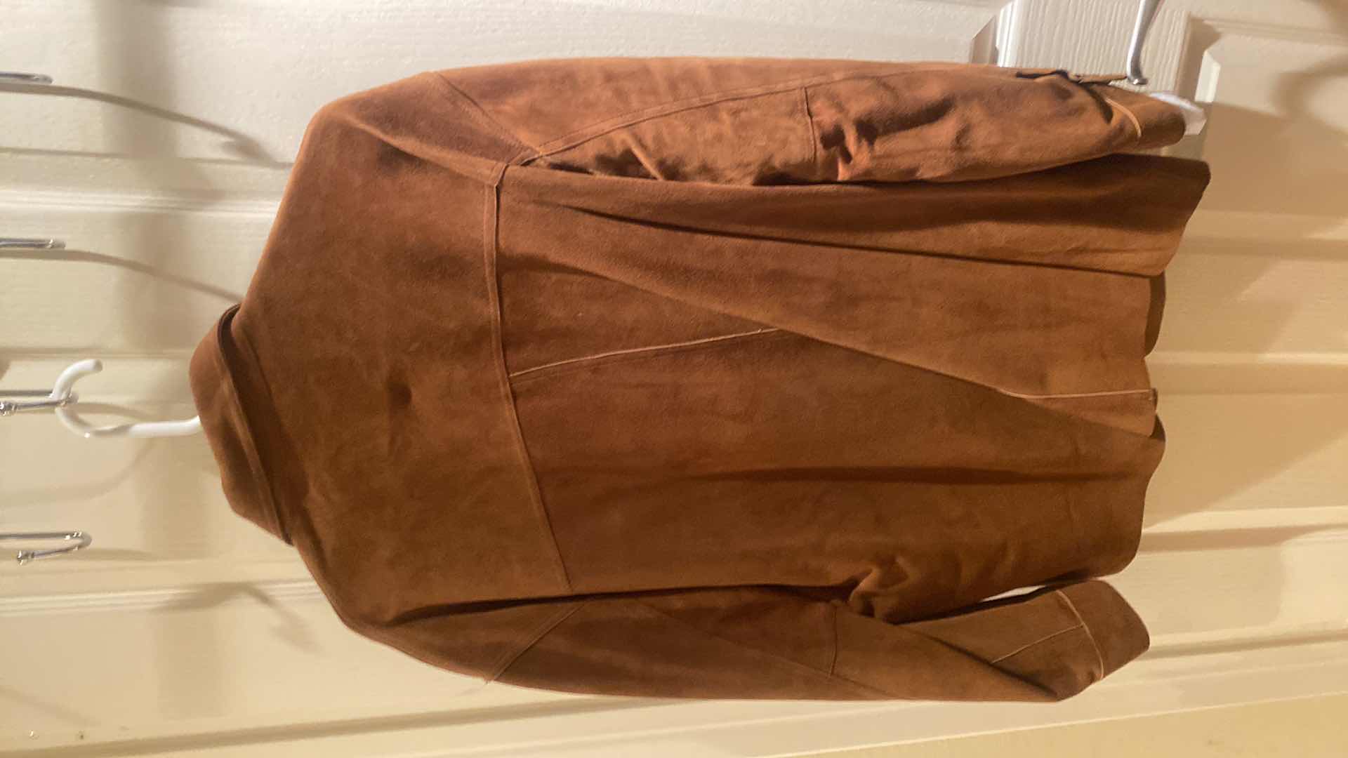 Photo 1 of NEW JOSE LUIS SUEDE LEATHER REVERSIBLE JACKETMENS SIZE 42R