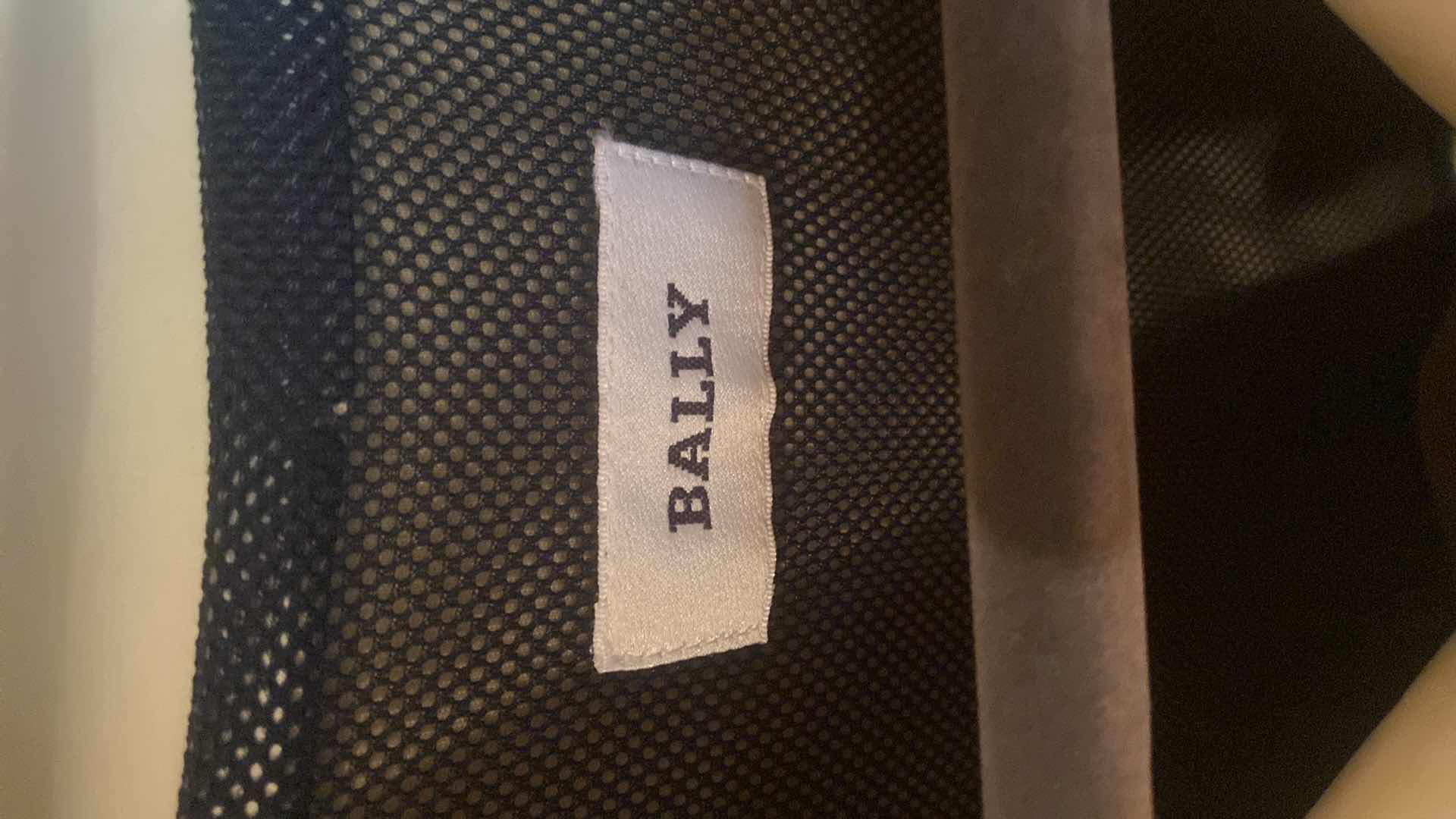 Photo 1 of BALLY LIGHTWEIGHT JACKET MENS SIZE EST L OR XL