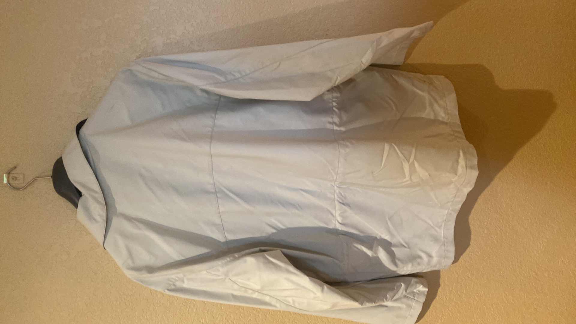 Photo 1 of BALLY LIGHTWEIGHT JACKET MENS SIZE EST L OR XL