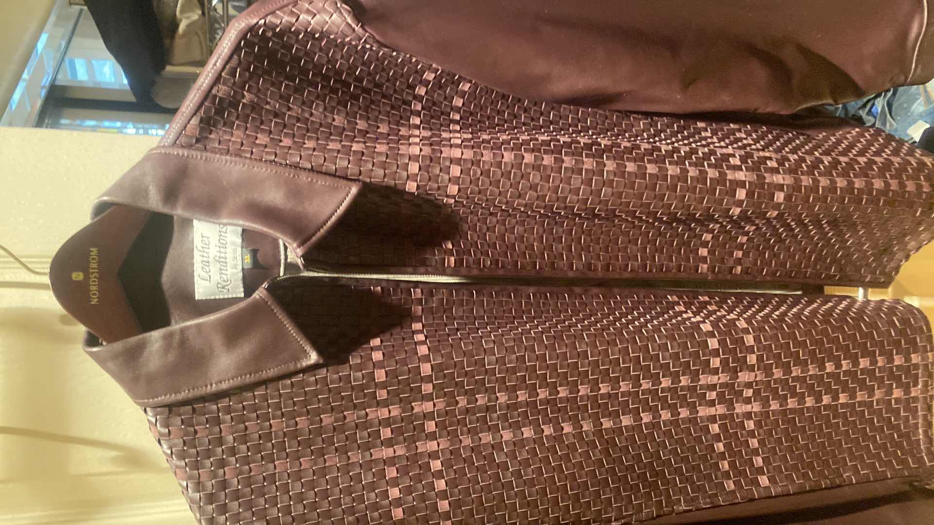 Photo 1 of 2 - LEATHER RENDITIONS JACKETS MENS SIZE XL