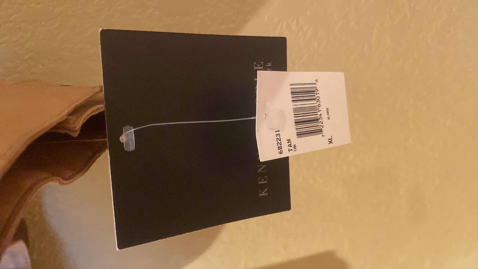 Photo 1 of KENNETH COLE LEATHER JACKET NEW MENS SIZE XL