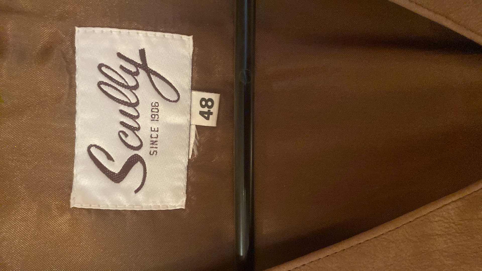 Photo 1 of SCULLY LEATHER VEST MENS SIZE 48