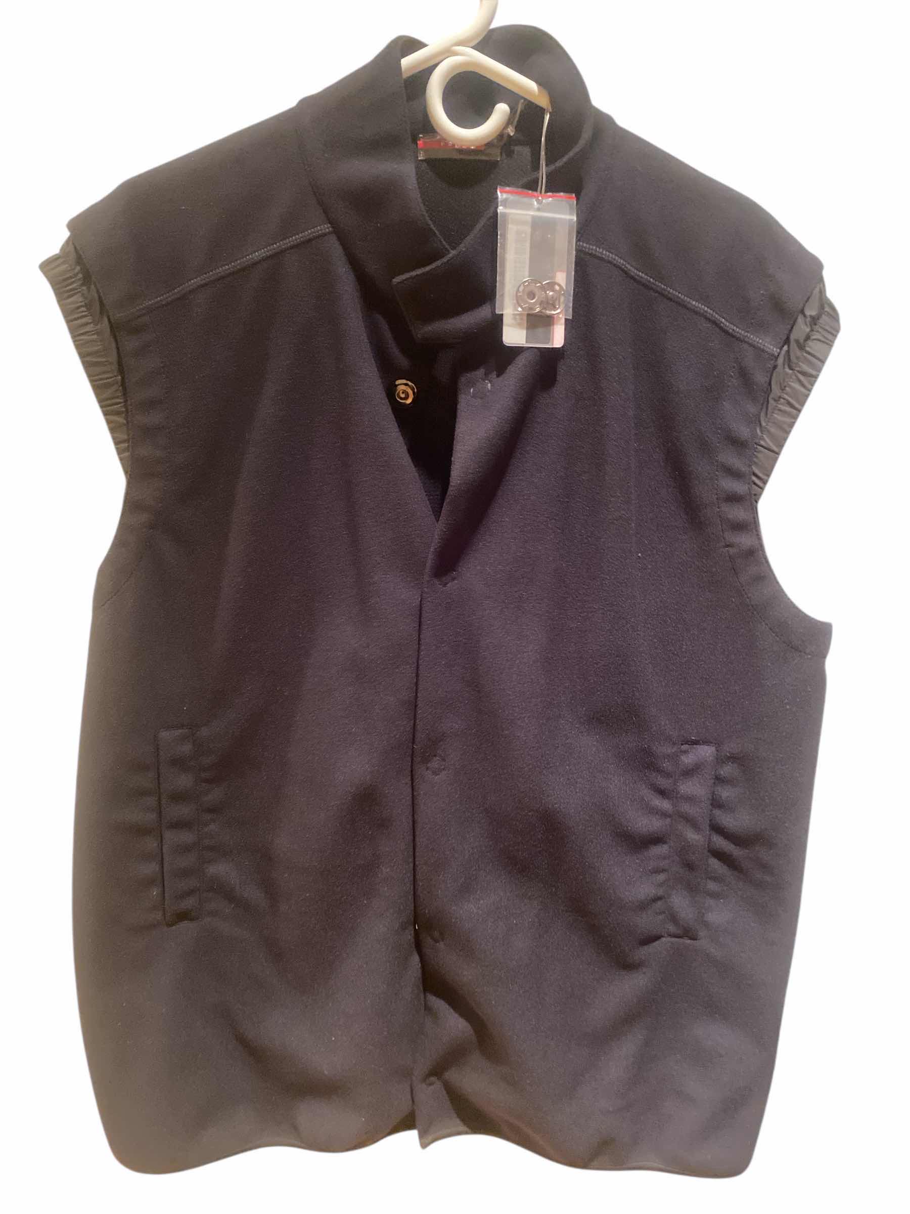 Photo 1 of NEW PRADA POLYESTER VEST MENS SIZE X X-LARGE