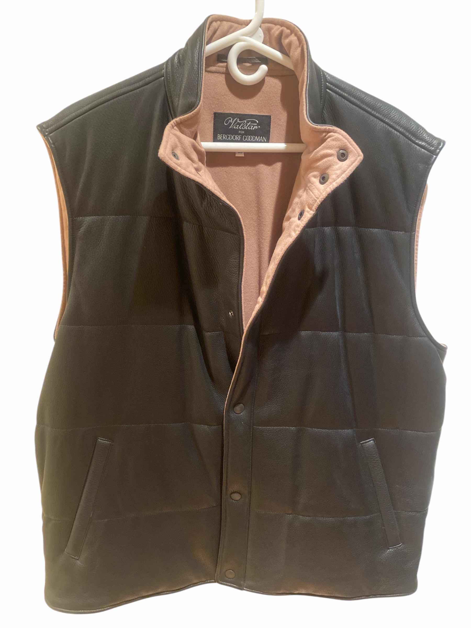 Photo 1 of $500 BERGDORF GOODMAN LEATHER VEST MENS SIZE EST XLARGE