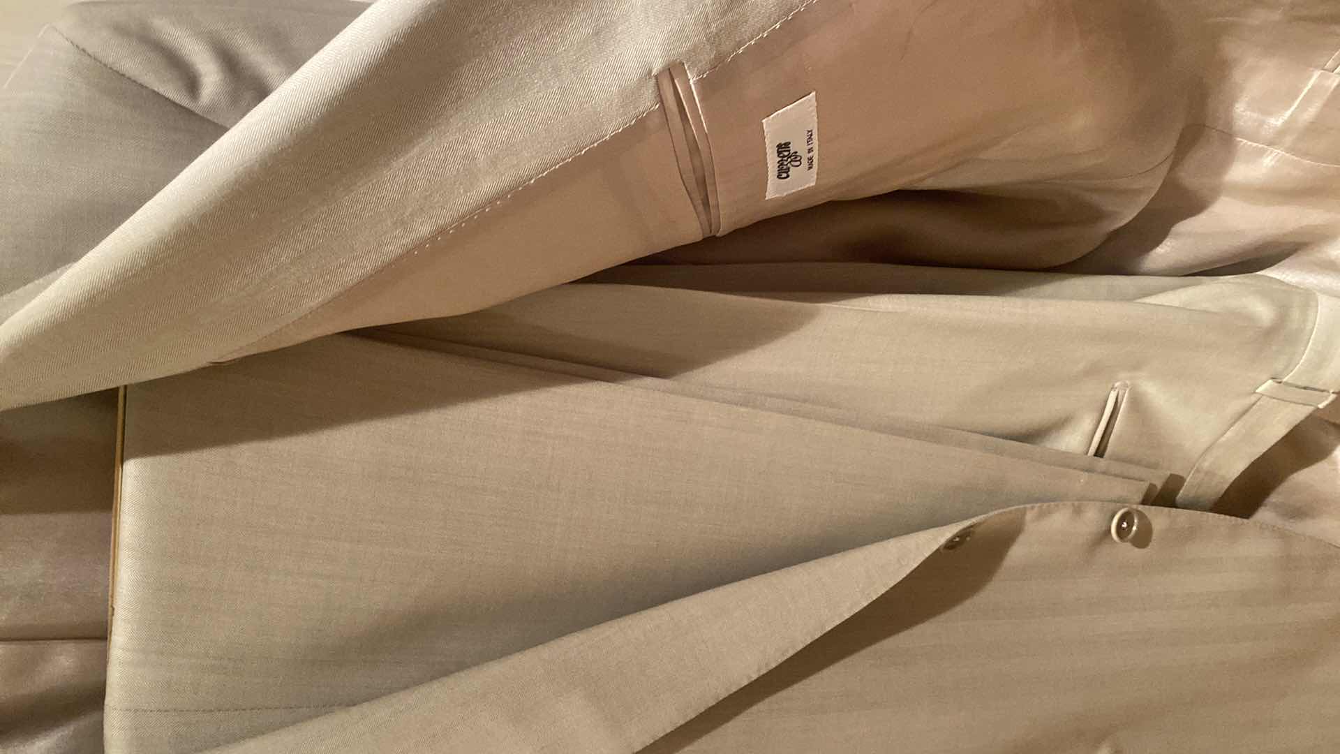 Photo 1 of NEW CUZZENS MADE IN ITALY WOOL SUIT MENS EST SIZE US 44