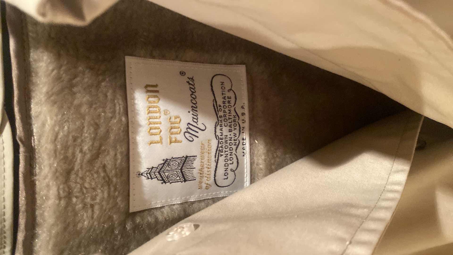 Photo 1 of LONDON FOG RAINCOAT WITH ZIP OUT LINER MENS EST SIZE L/XL