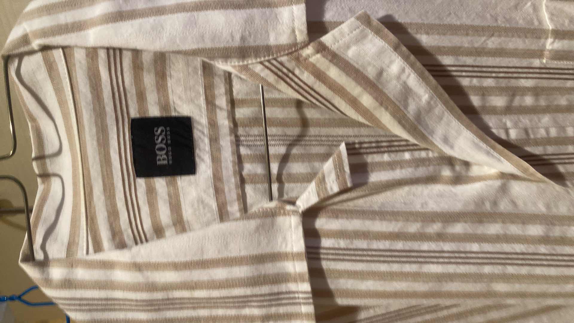 Photo 1 of 5 - DESIGNER SHORT SLEEVE SHIRTS MENS SIZE X LARGE