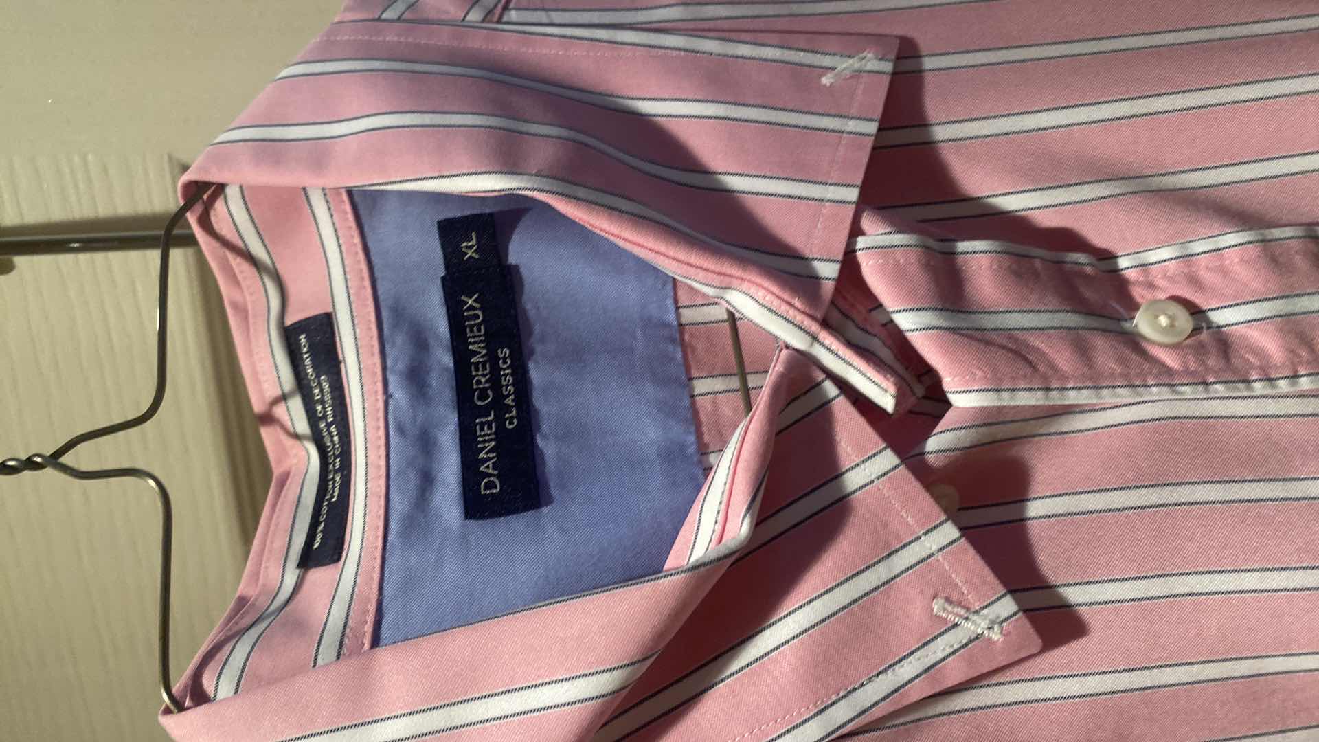 Photo 1 of 5 - DESIGNER SHORT SLEEVE SHIRTS MENS SIZE X LARGE