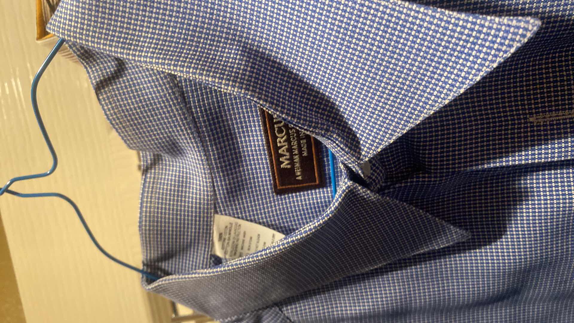 Photo 1 of 5 - DESIGNER SHORT SLEEVE SHIRTS MENS SIZE X LARGE