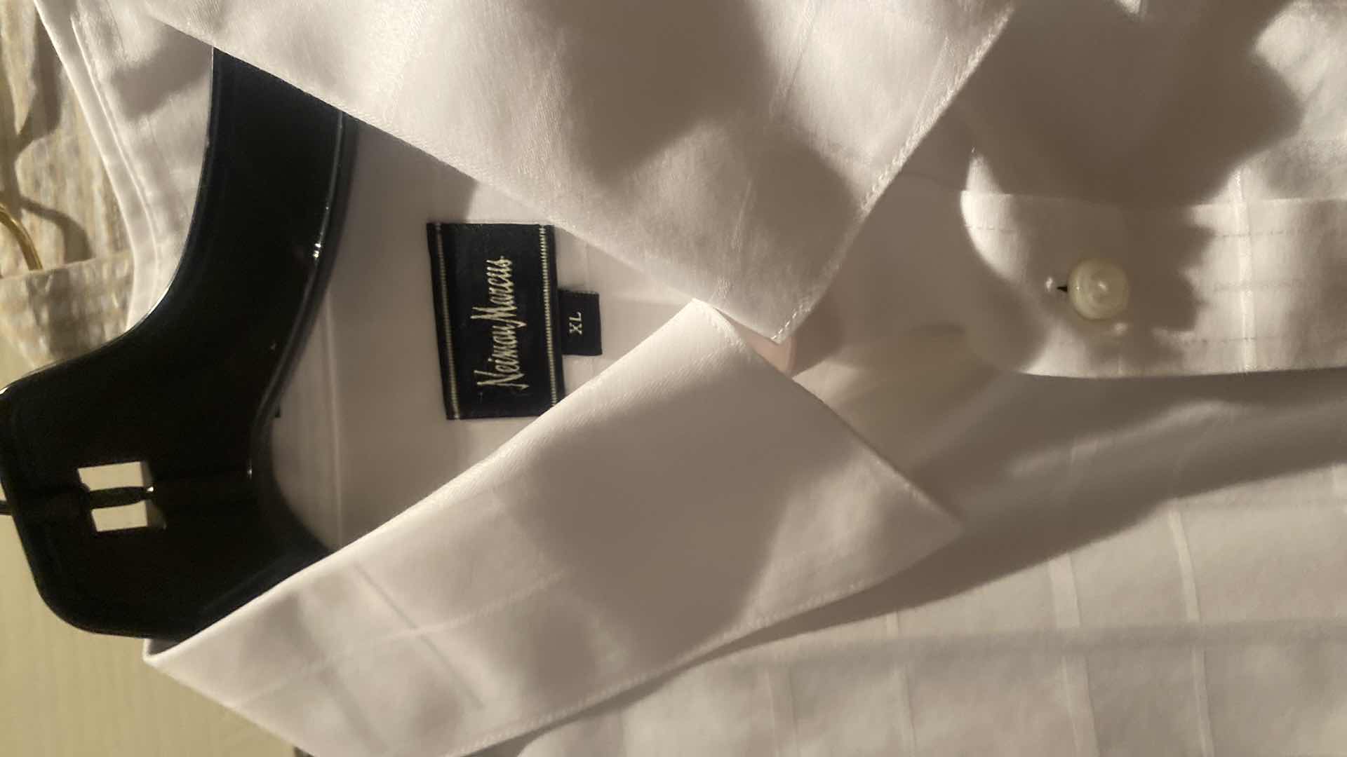 Photo 1 of 10 - DESIGNER BUTTON DOWN SHORT SLEEVE SHIRTS SIZE XL - SOME ARE NEW