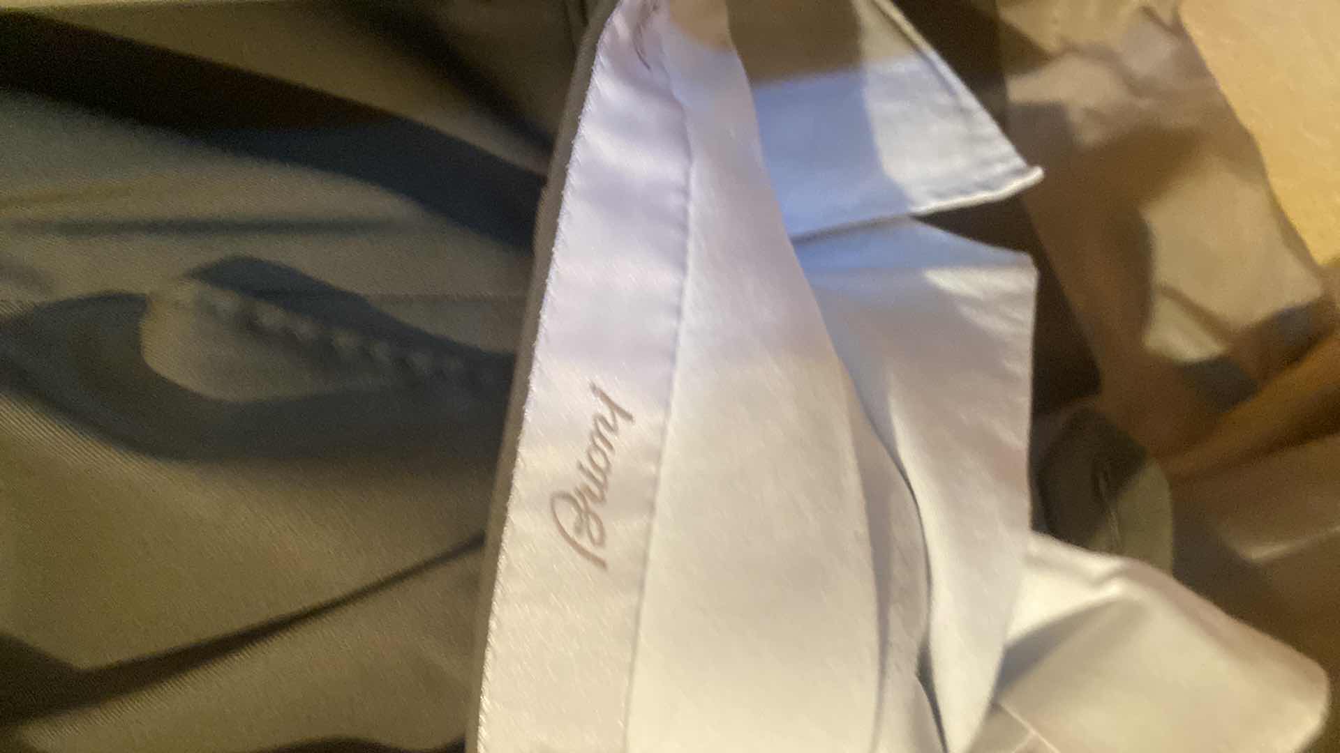 Photo 1 of CANALI WOOL JACKET EST SIZE 46/48 & BRIONI WOOL SLACKS MADE IN ITALY SIZE 40R