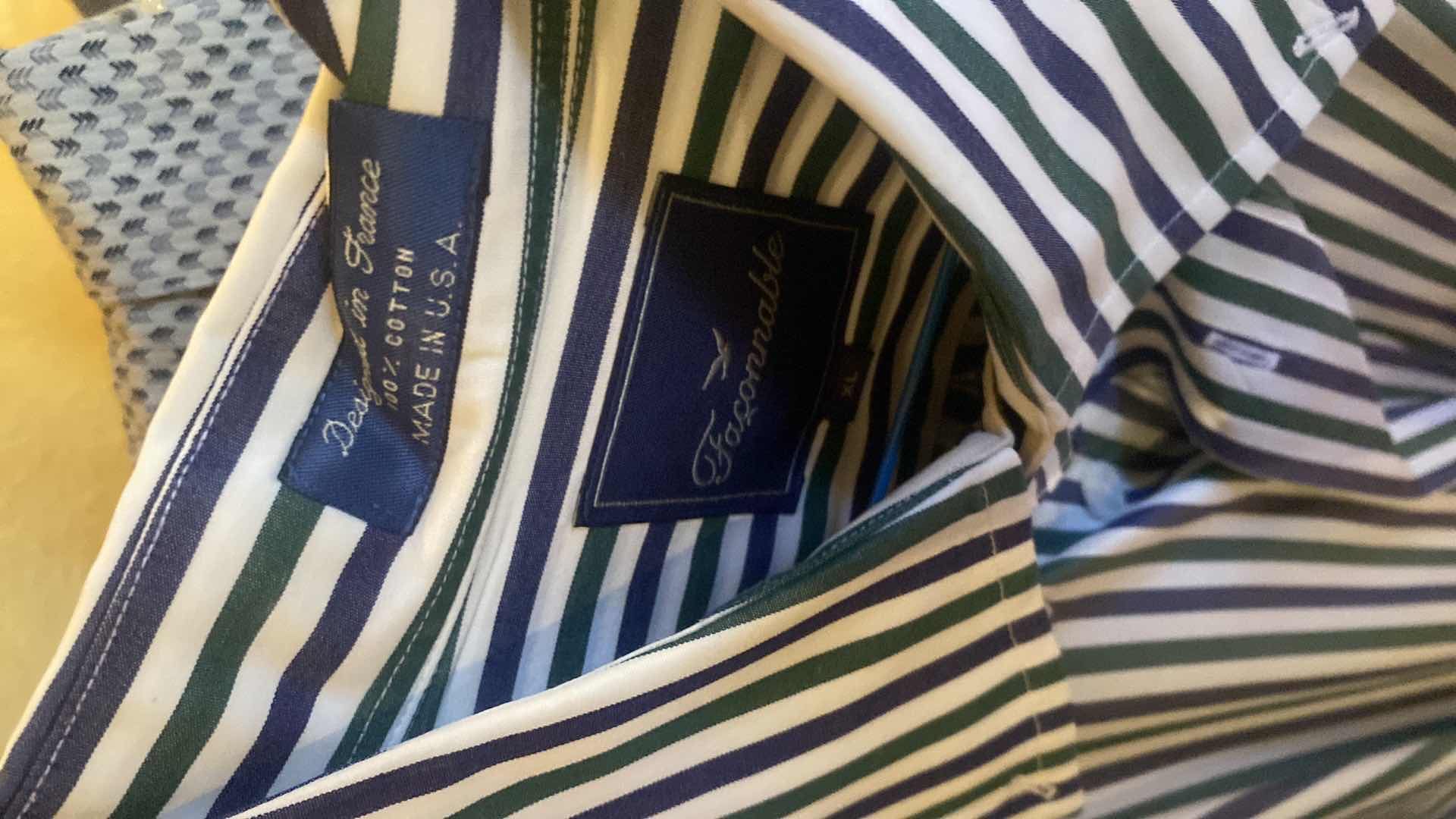 Photo 1 of 9 - DESIGNER 2 GOLF SHIRTS & 9 SHORT SLEEVE BUTTON DOWN SHIRTS MENS SIZE X LARGE (SOME WITH TAGS)