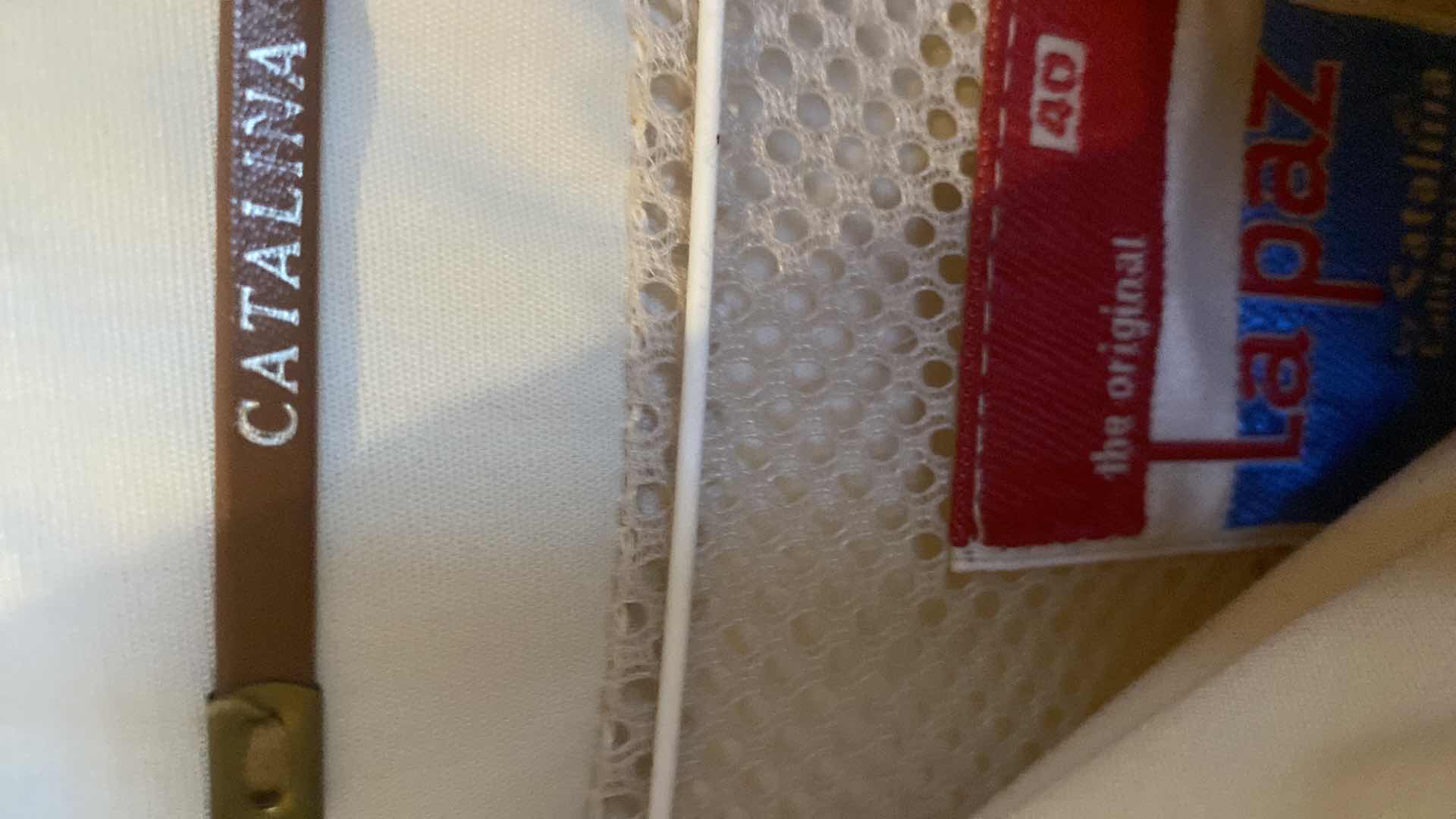 Photo 1 of 5 - OUTERWEAR & SPORTS COATS EST SIZE L / XL