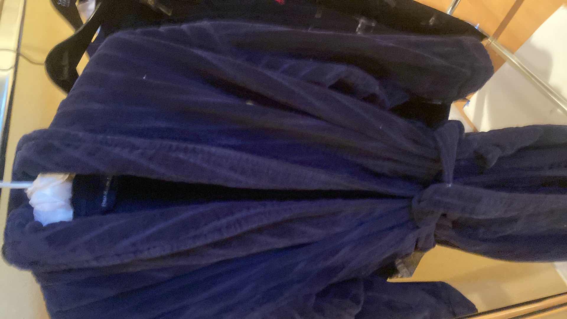 Photo 1 of 4 - PAJAMAS & BATH ROBE SIZES L/XL