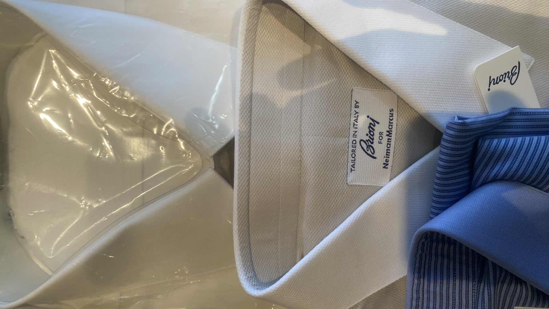 Photo 1 of 9 - LONG SLEEVE BUTTON DOWN MEN’S SHIRTS SIZE L (MOST ARE NEW)