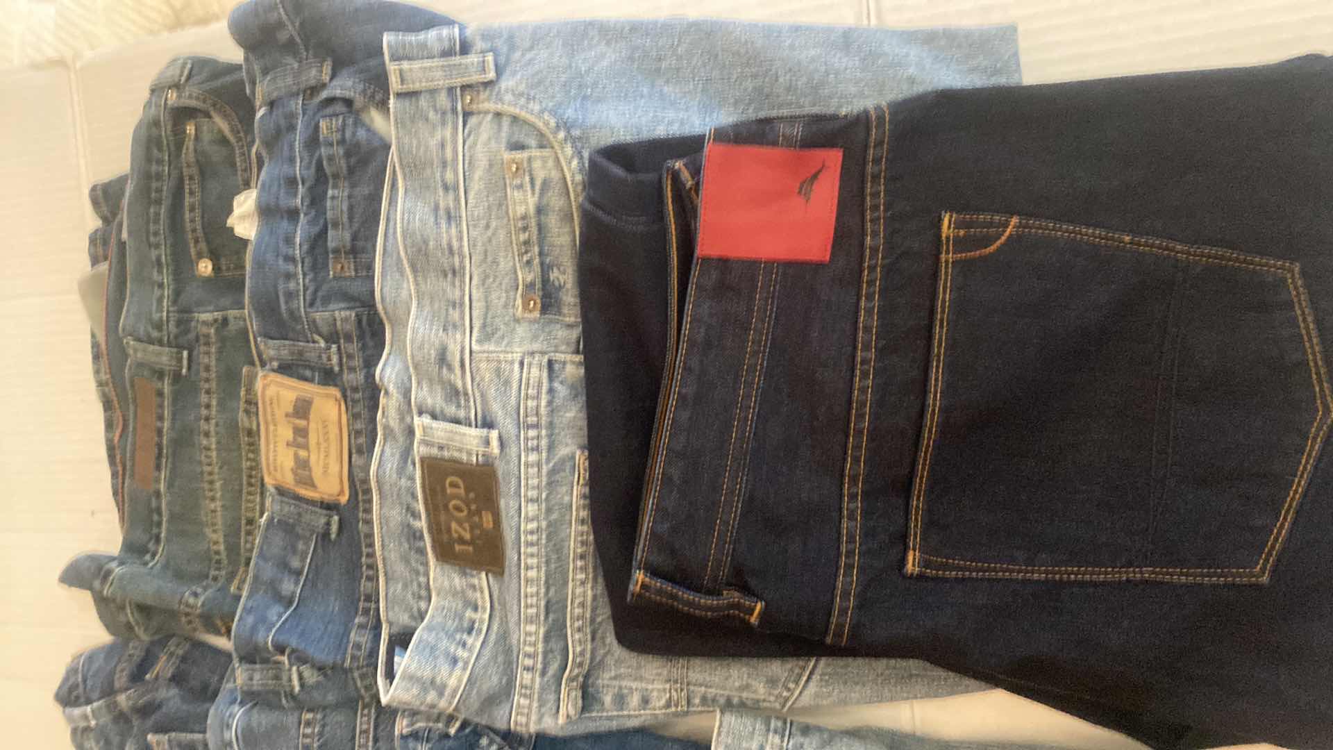 Photo 1 of 8 - MENS JEANS SIZE 38