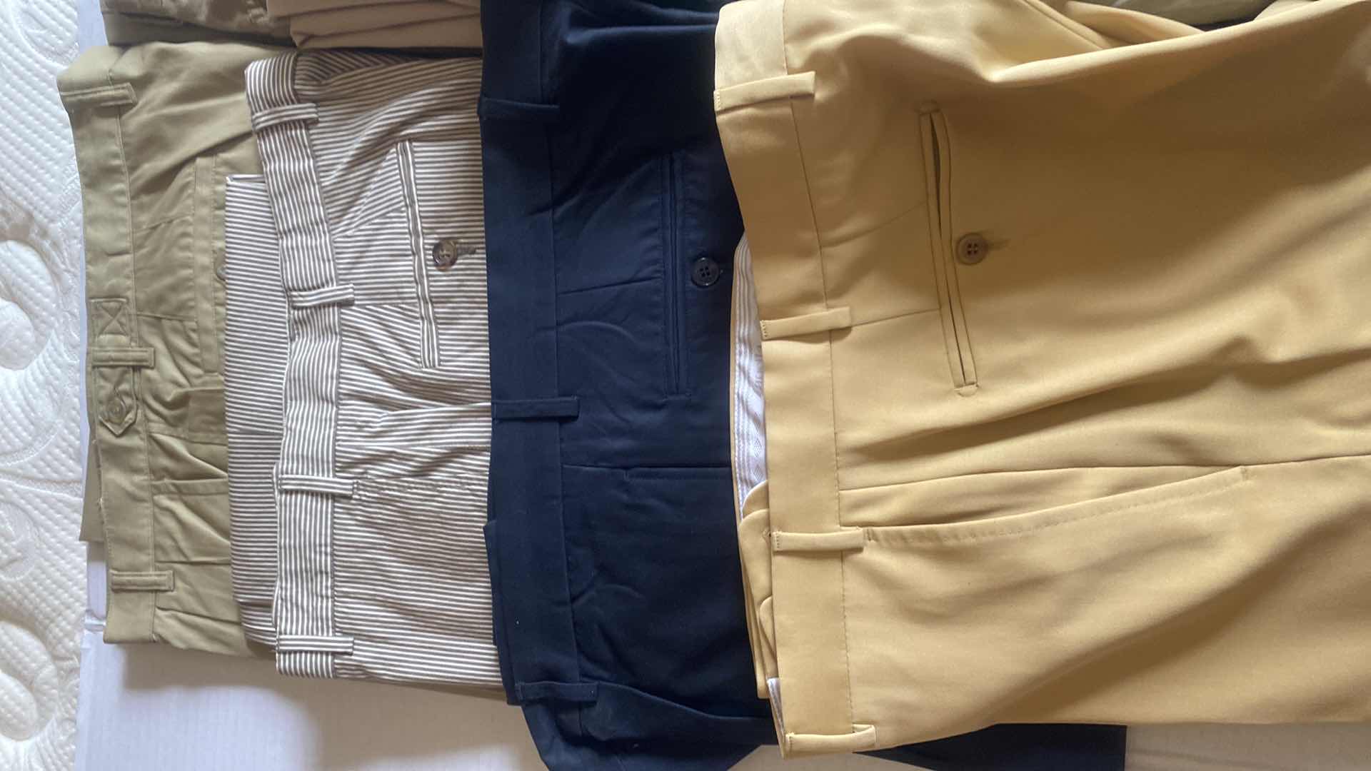 Photo 1 of 8 - MENS DESIGNER CASUAL SLACKS & JEANS SIZE 38