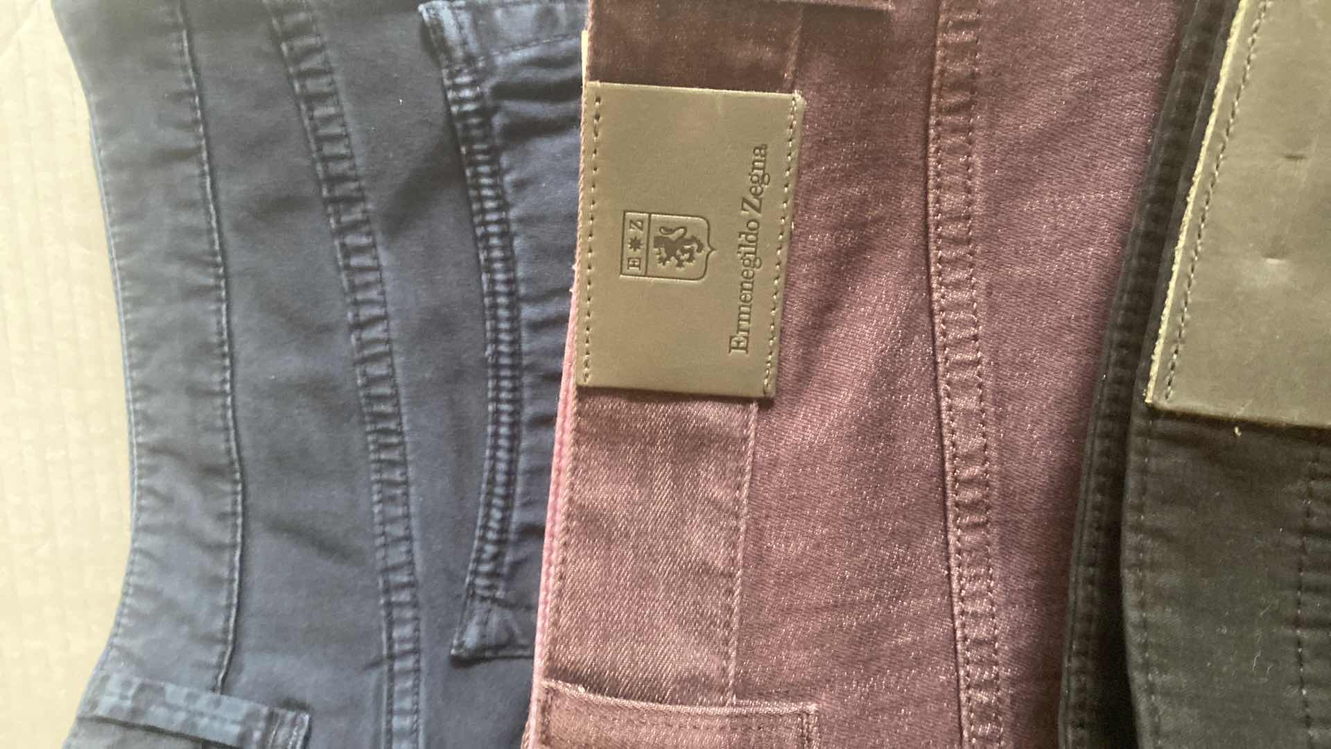 Photo 1 of 8 - MENS DESIGNER CASUAL SLACKS & JEANS SIZE 38