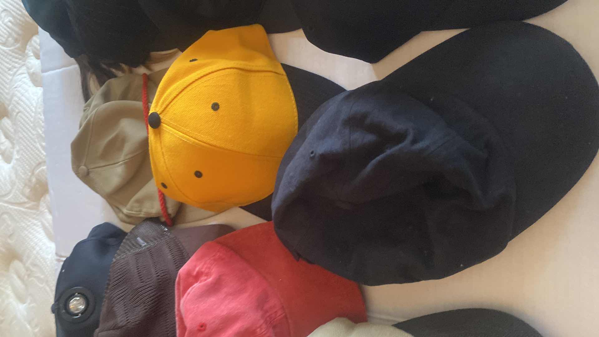 Photo 1 of 15 - BASEBALL CAPS