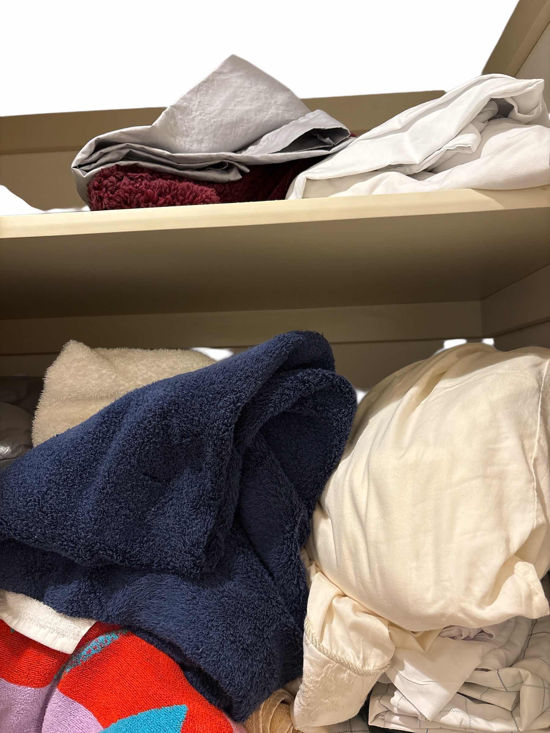 Photo 1 of CONTENTS OF LINEN CLOSET