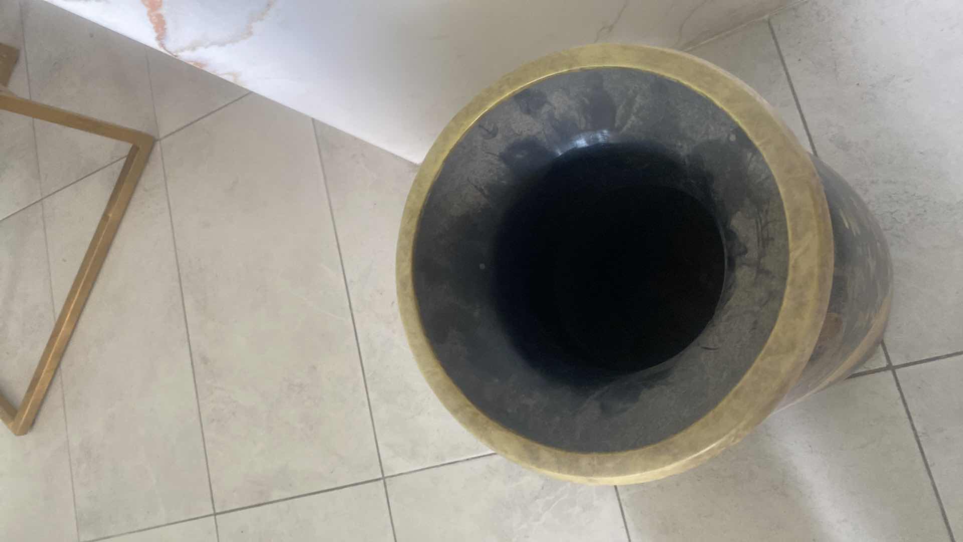 Photo 1 of GARCIA IMPORTS CHINESE INSPIRED HEAVY VASE /UMBRELLA STAND 12” X 20”