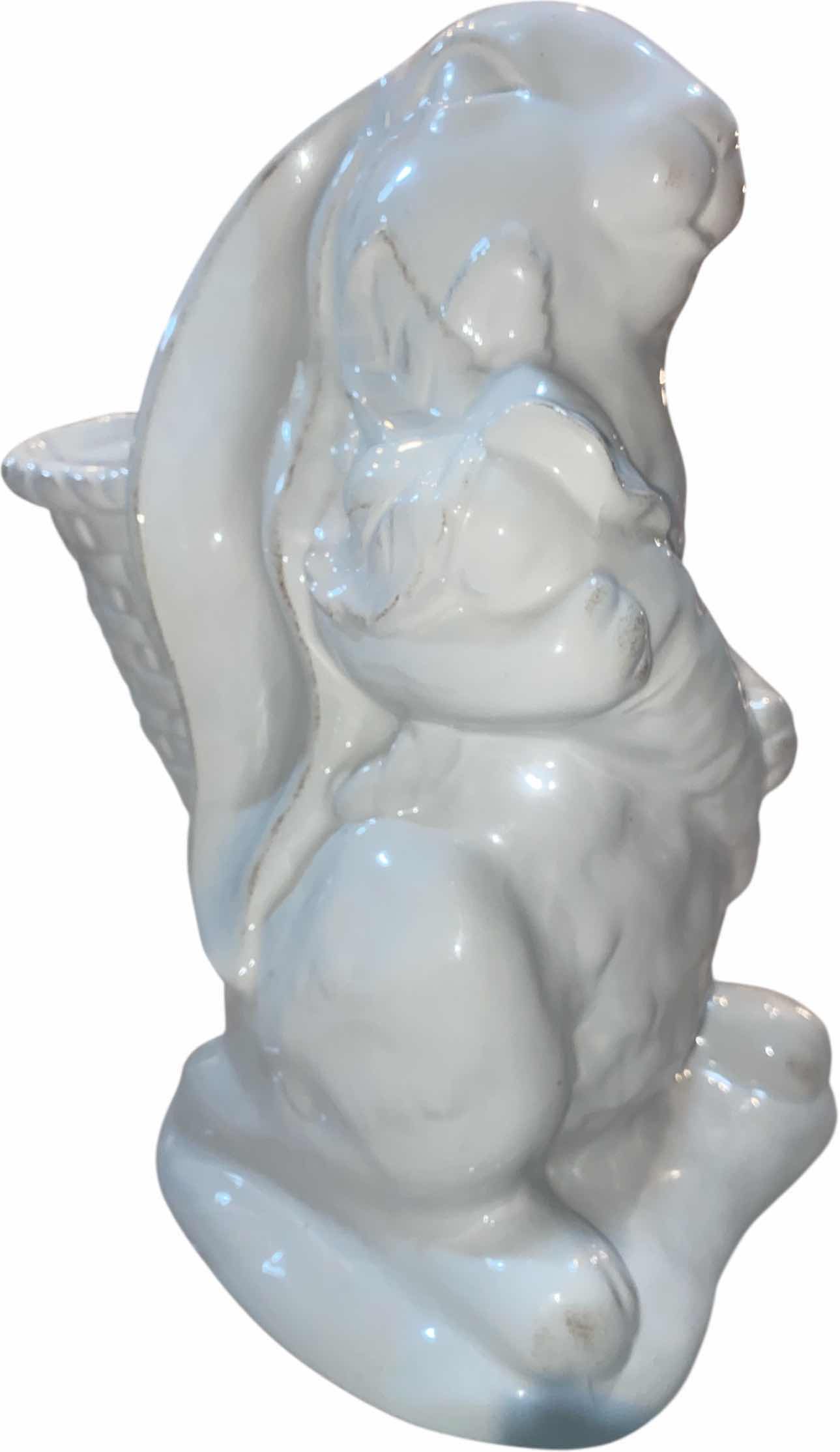 Photo 1 of SOUTHERN LIVING WHITE CERAMIC RABBIT WITH CARRIT & FLOWER POT STATUE 6 1/2” X 10 1/2”