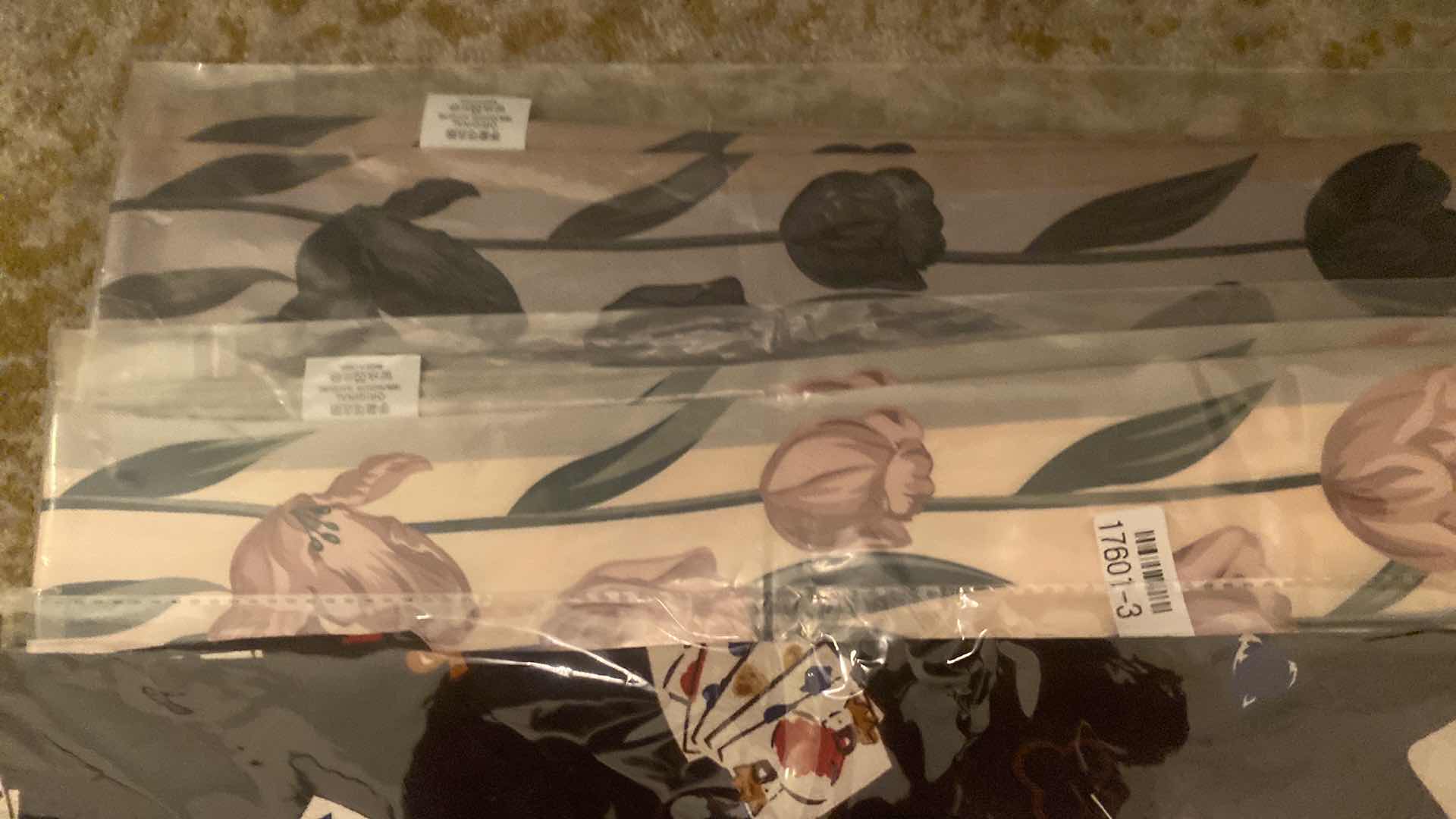 Photo 1 of 11 - NEW HAIR/HAT CRAFTING SCARVES