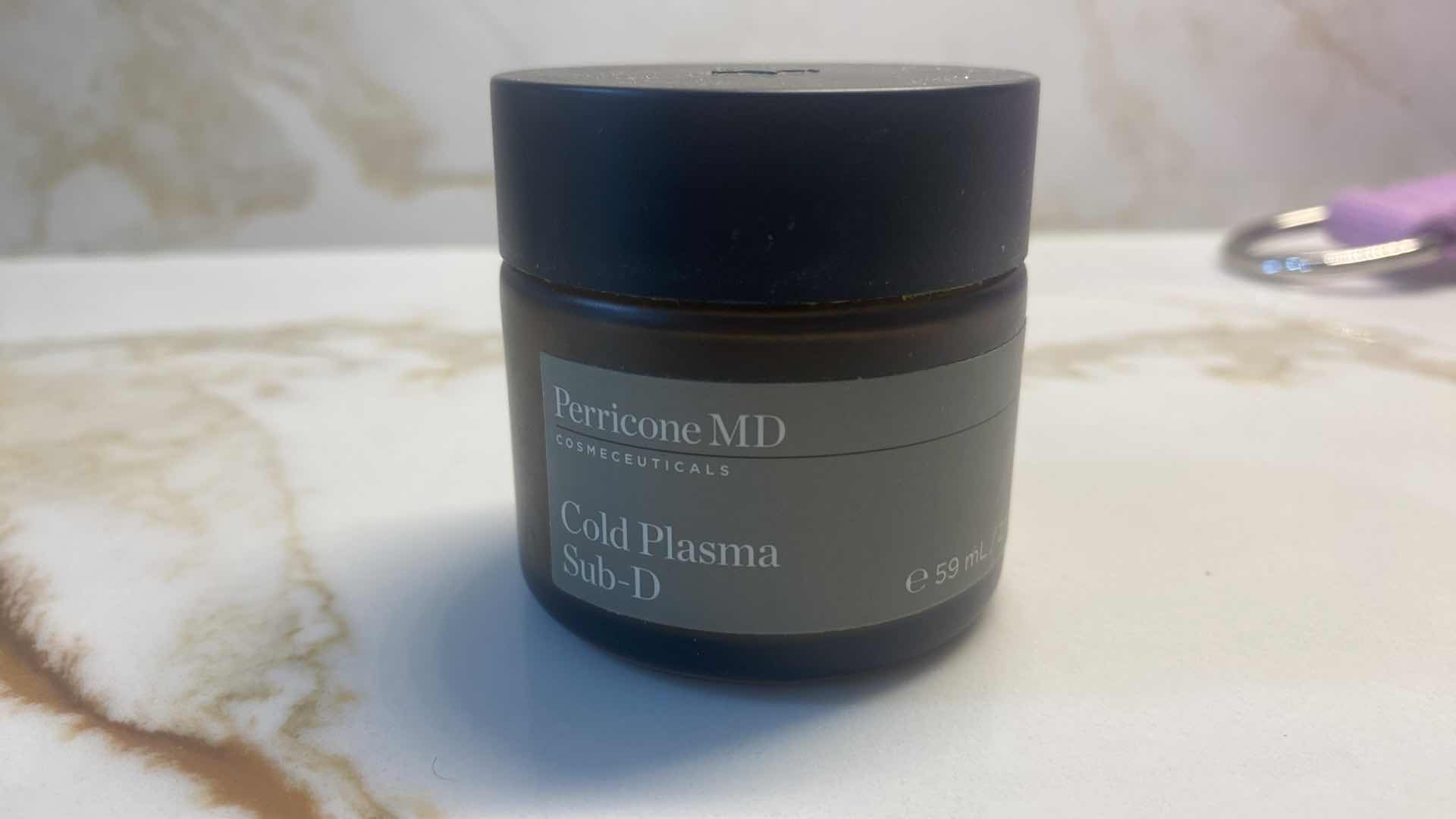 Photo 1 of PERRICONE MD COLD PLASMA D 2 oz (80% full)