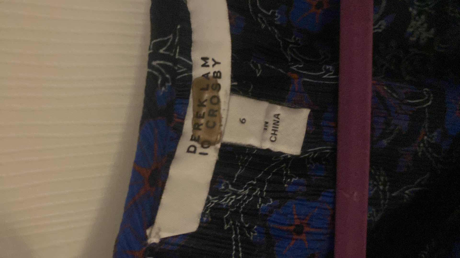 Photo 1 of WOMENS DESIGNER DEREK LAM 10 CROSBY BLUE FLORAL SILK BLOUSE SIZE 6