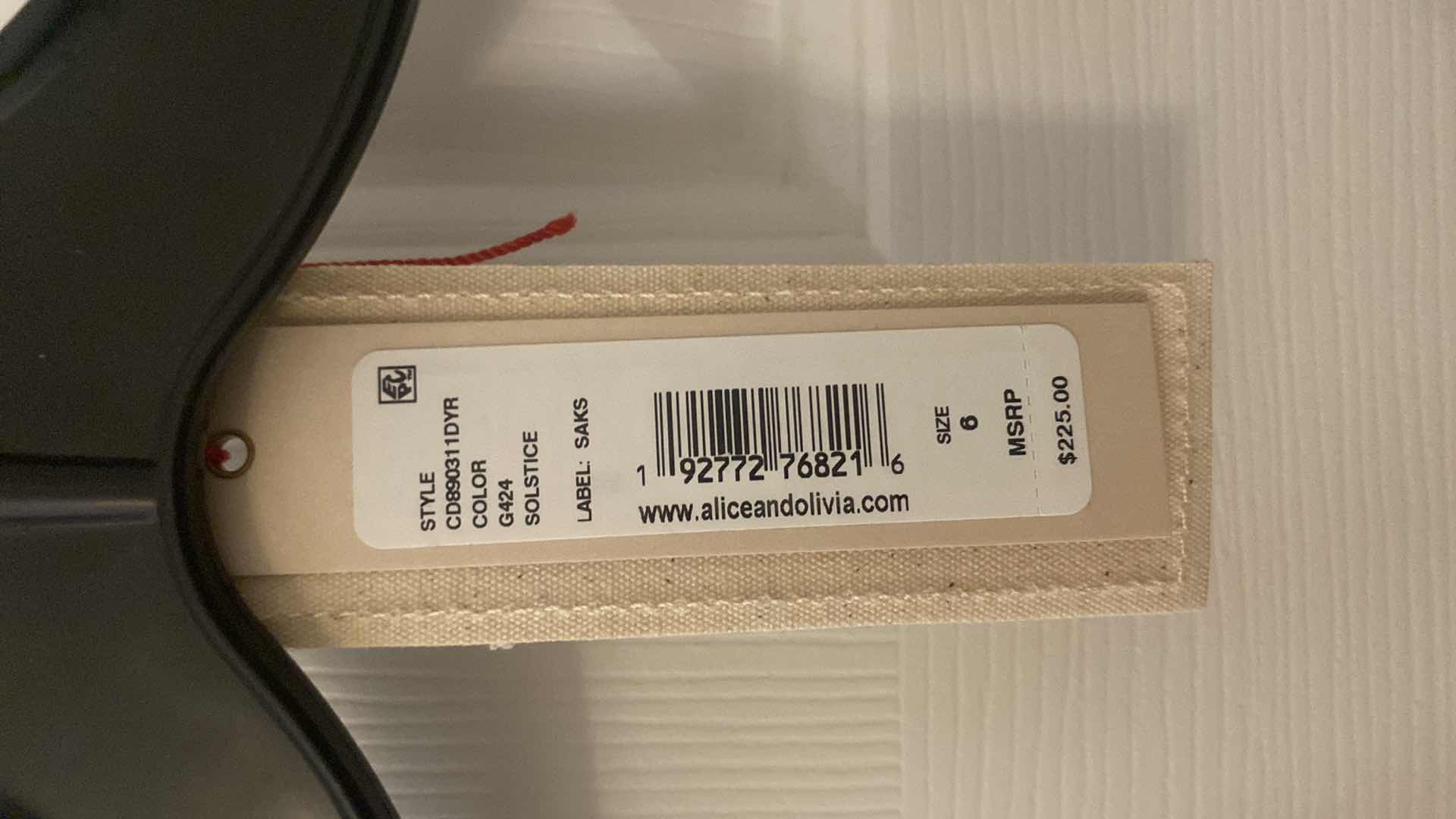 Photo 1 of WOMENS ALICE & OLIVIA LAVENDER TOP