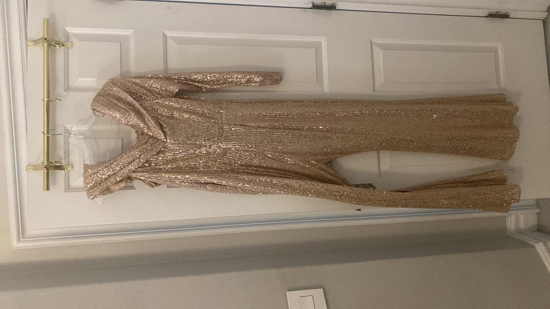 Photo 1 of WOMENS DESIGNER IEENA FOR MAC DUGGAL CHAMPAGNE COLOR SEQUIN JUMP SUIT- LONG SLEEVES 1 CUT OUT SHOULDER SIZE 8