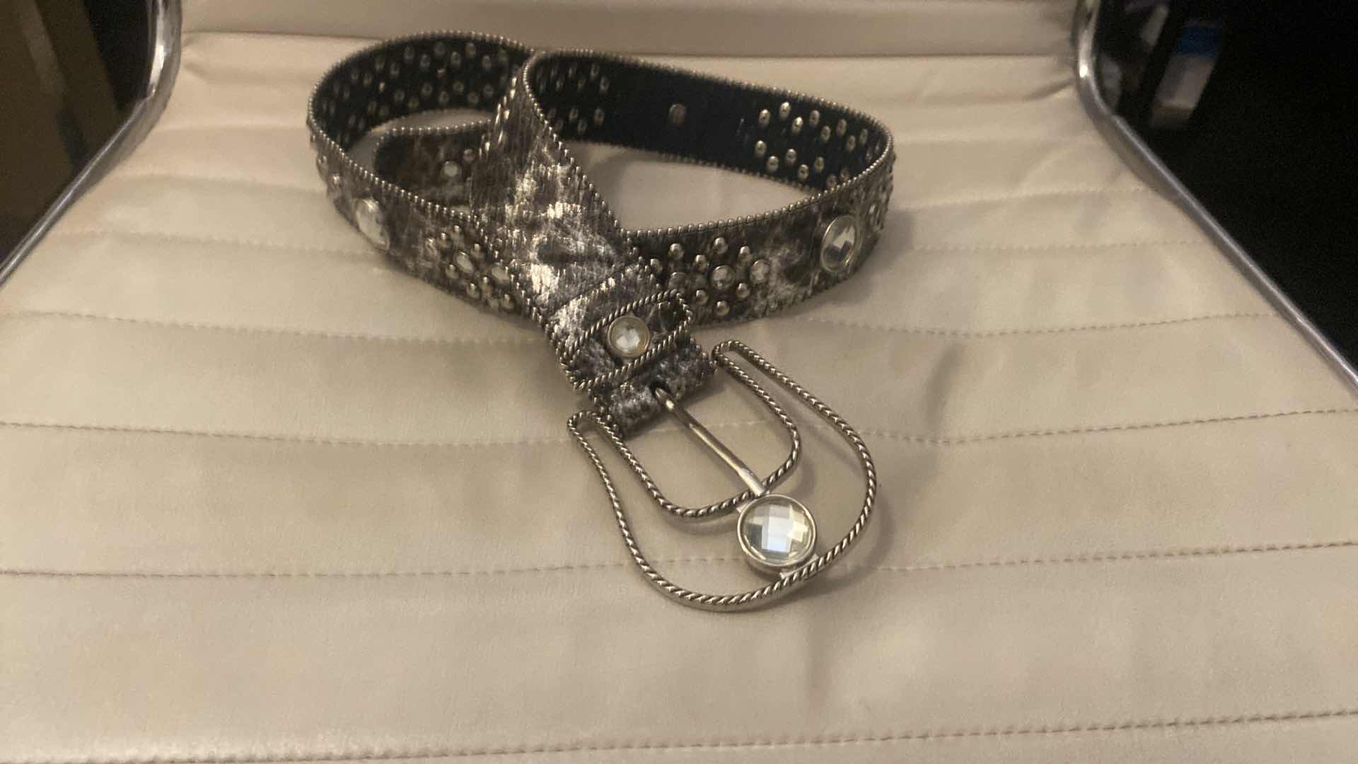 Photo 1 of WOMENS WESTERN BELT WITH RHINESTONES SIZE SMALL
