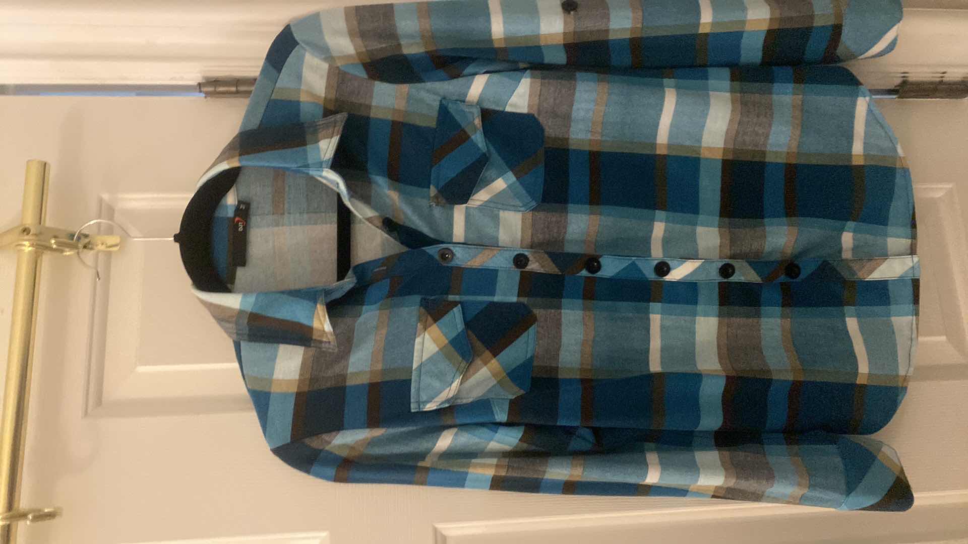 Photo 1 of 3 - WOMENS TAILORED FLANNEL SHIRTS SIZE MEDIUM