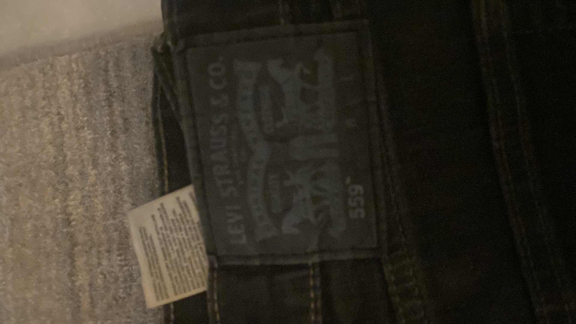 Photo 1 of 3 - MENS LEVI JEANS SIZE 42 L36