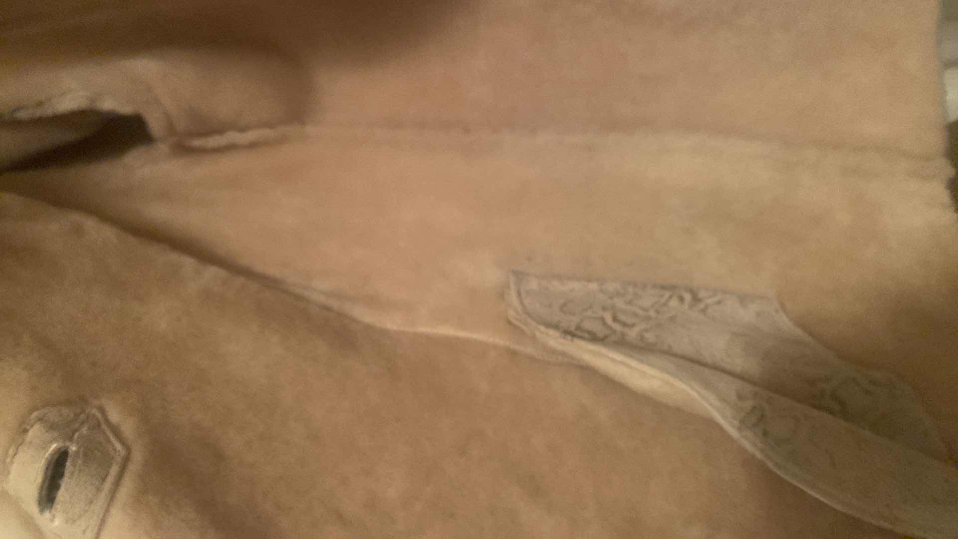 Photo 1 of WOMENS DESIGNER SNAKE EMBOSSED SHEEPSKIN JACKET WITH REAL FUR TRIM EST SIZE LARGE/ X LARGE