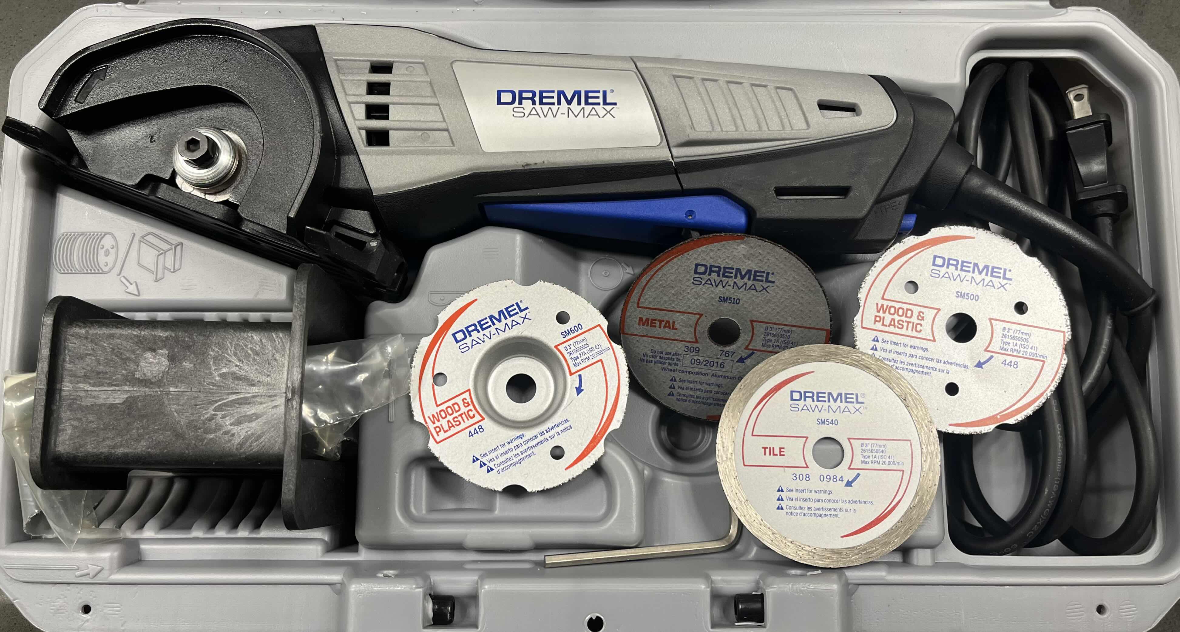 Photo 1 of DREMEL SAW-MAX VARIABLE SPEED CORDED ULTRA SAW W CASE