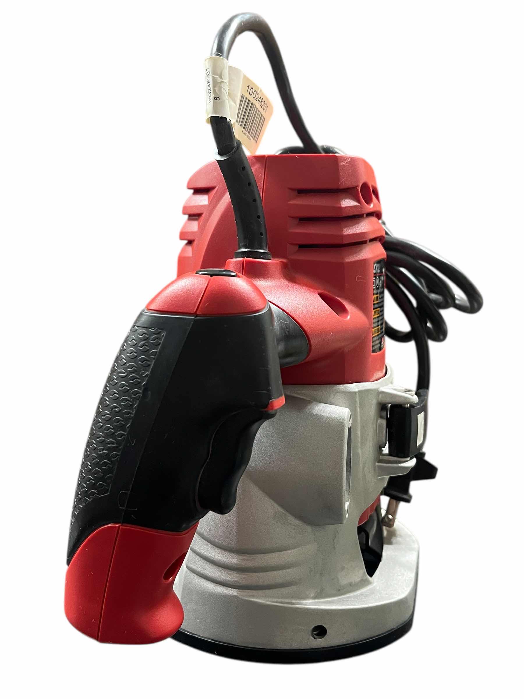 Photo 1 of SKIL 1.75HP CORDED FIX BASED ROUTER 1810