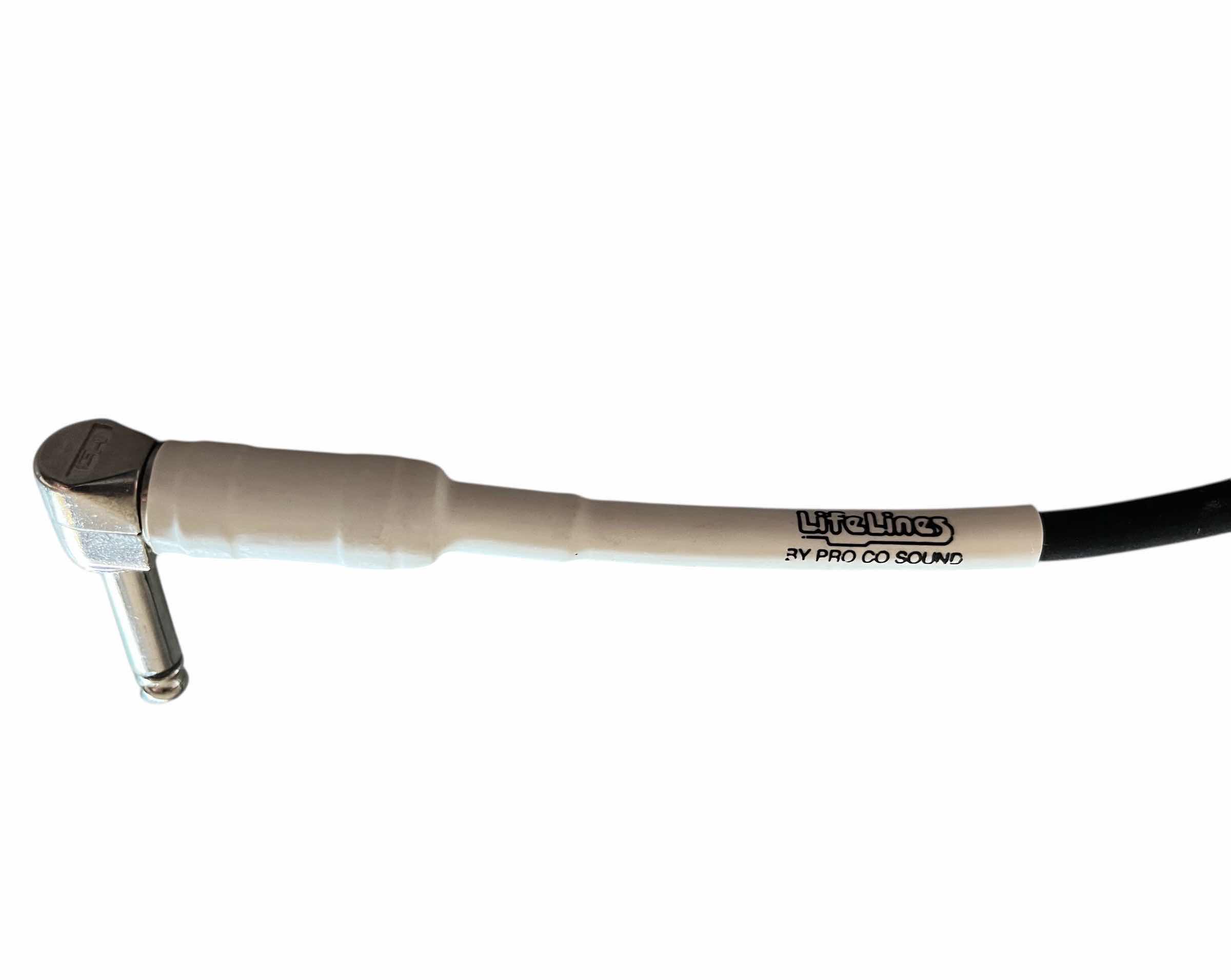 Photo 1 of PRO CO SOUND LIFELINES 18’ RIGHT TO STRAIGHT ANGLE GUITAR INSTRUMENTAL CABLE