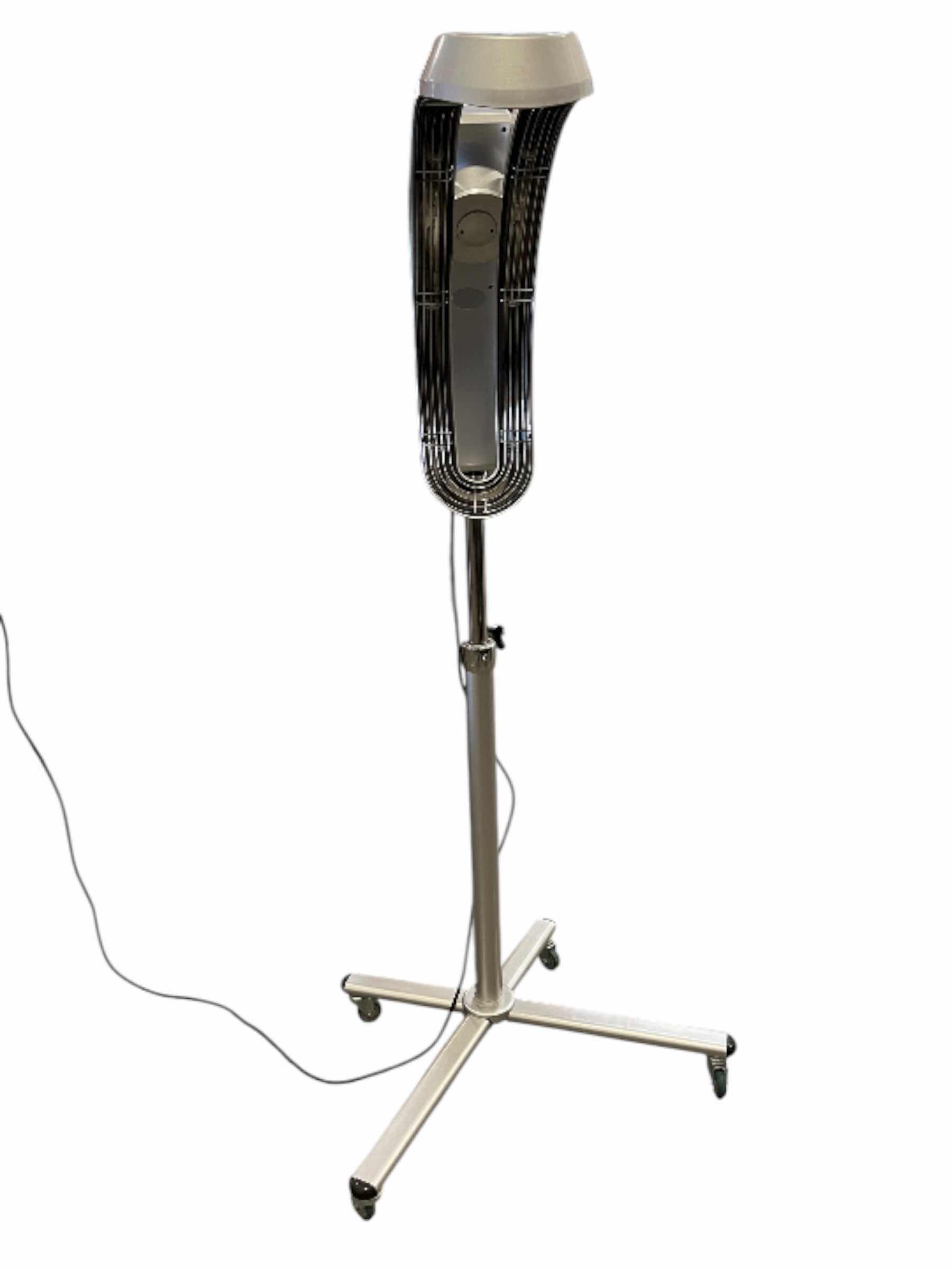 Photo 1 of SALONPRO BEAUTY SILVER ROLLING ORBITING HALO INFRARED HAIR COLOR PROCESSOR & DRYER