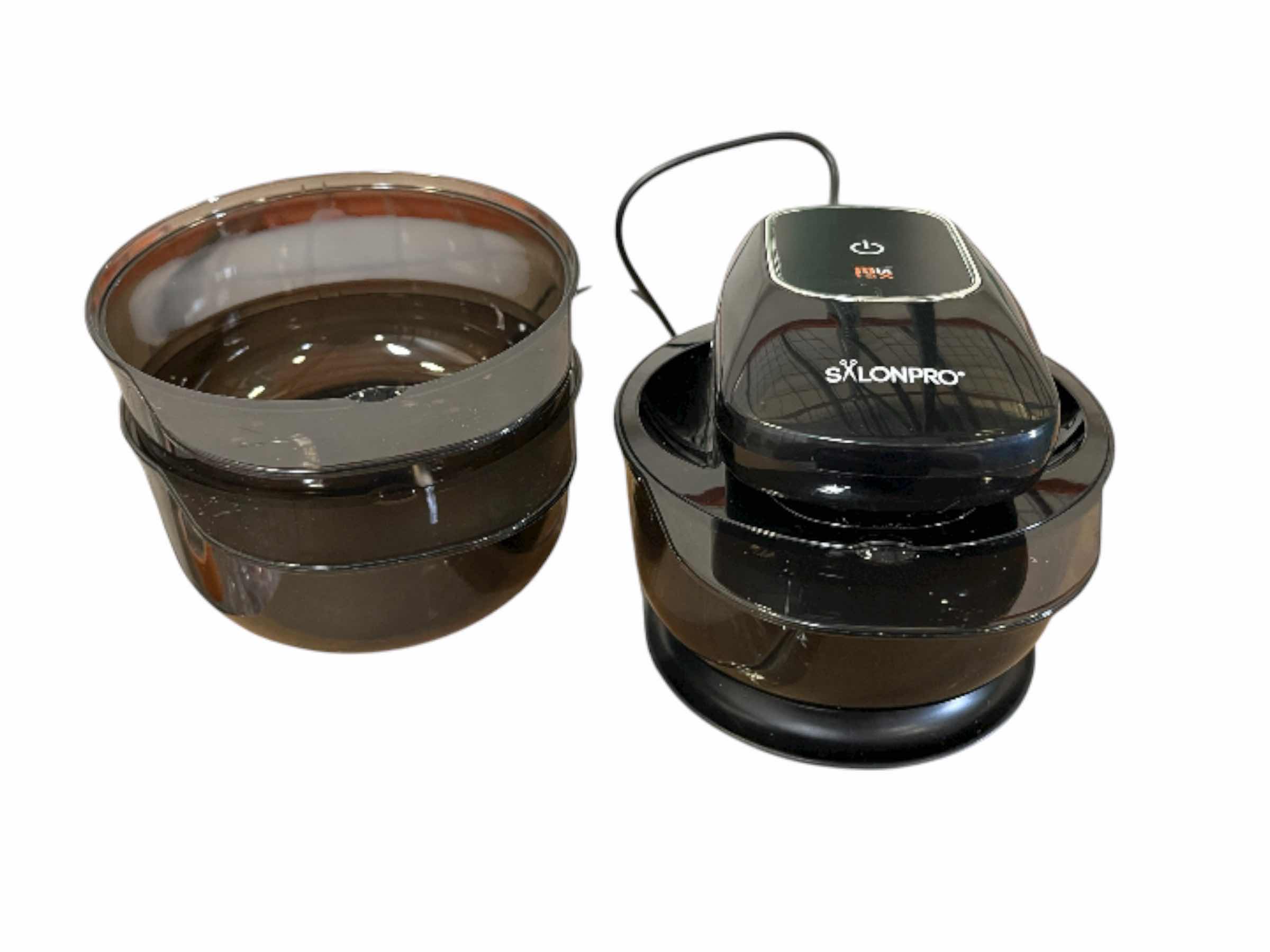 Photo 1 of SALONPRO MIX MAX AUTOMATIC PERFECT HAIR COLOR MIXING SYSTEM W 3 MIXING BOWLS