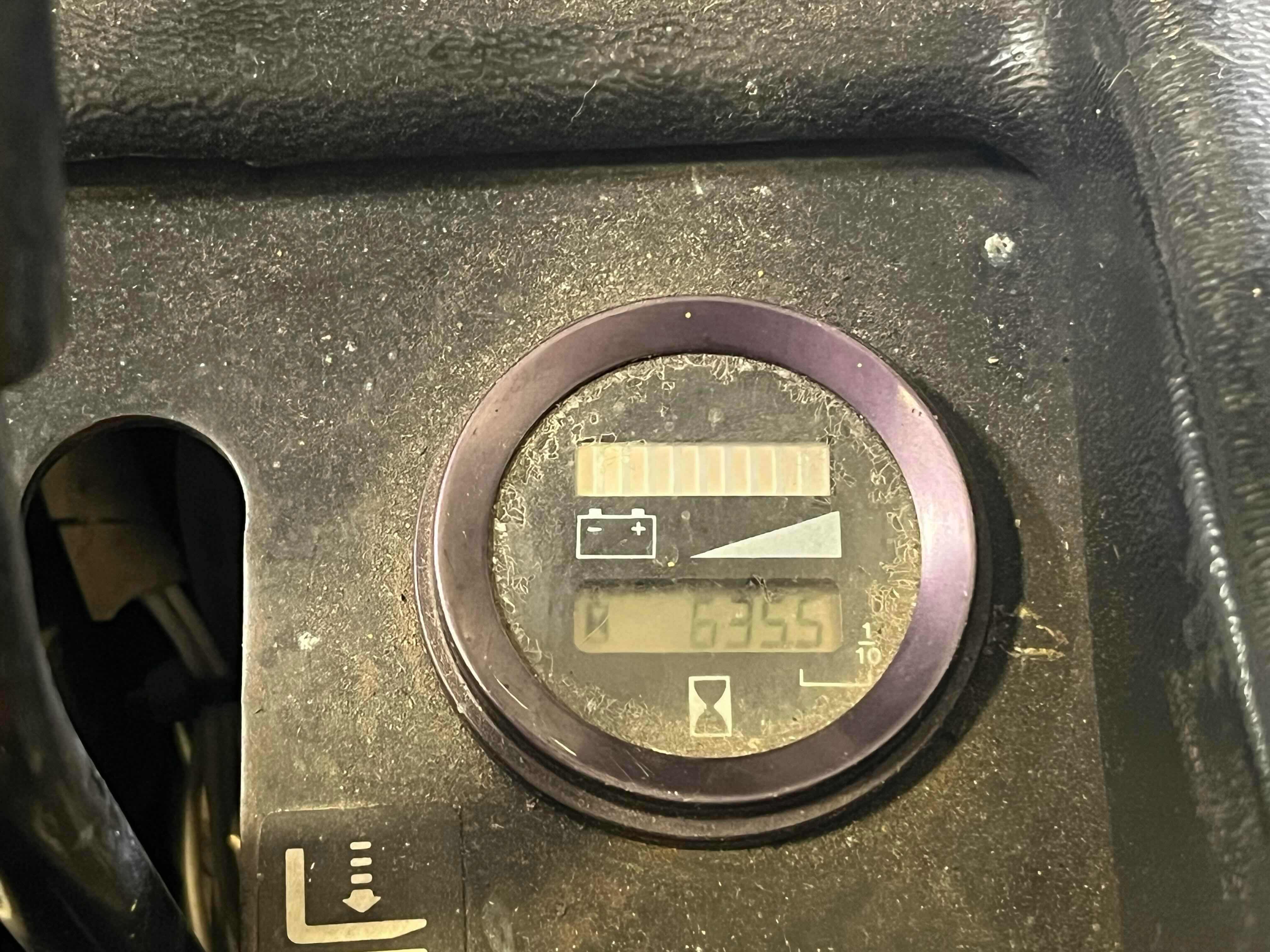 Photo 1 of HYSTER ELECTRIC STAND UP LIFT TRUCK FORKLIFT MODEL N40FR YR.2000 & EXIDE LOAD HOG FORKLIFT CHARGER MODEL LH1-12-850 (READ NOTES)