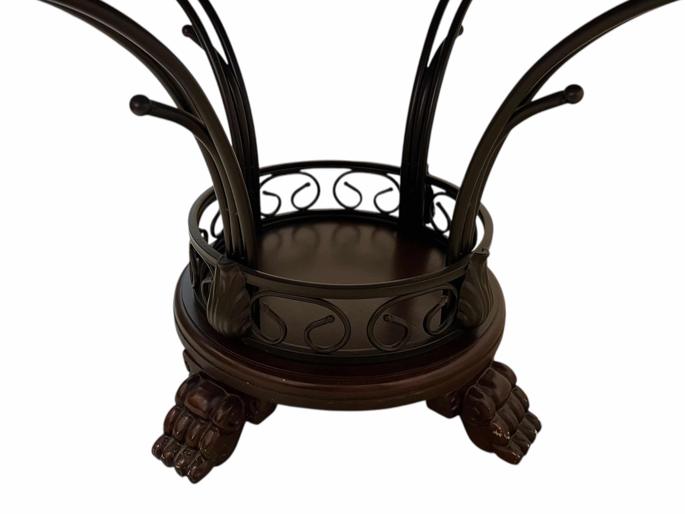 Photo 1 of ASHLEY FURNITURE ALYSSA COLLECTION 5PC DINING SET D345-15 (READ NOTES)