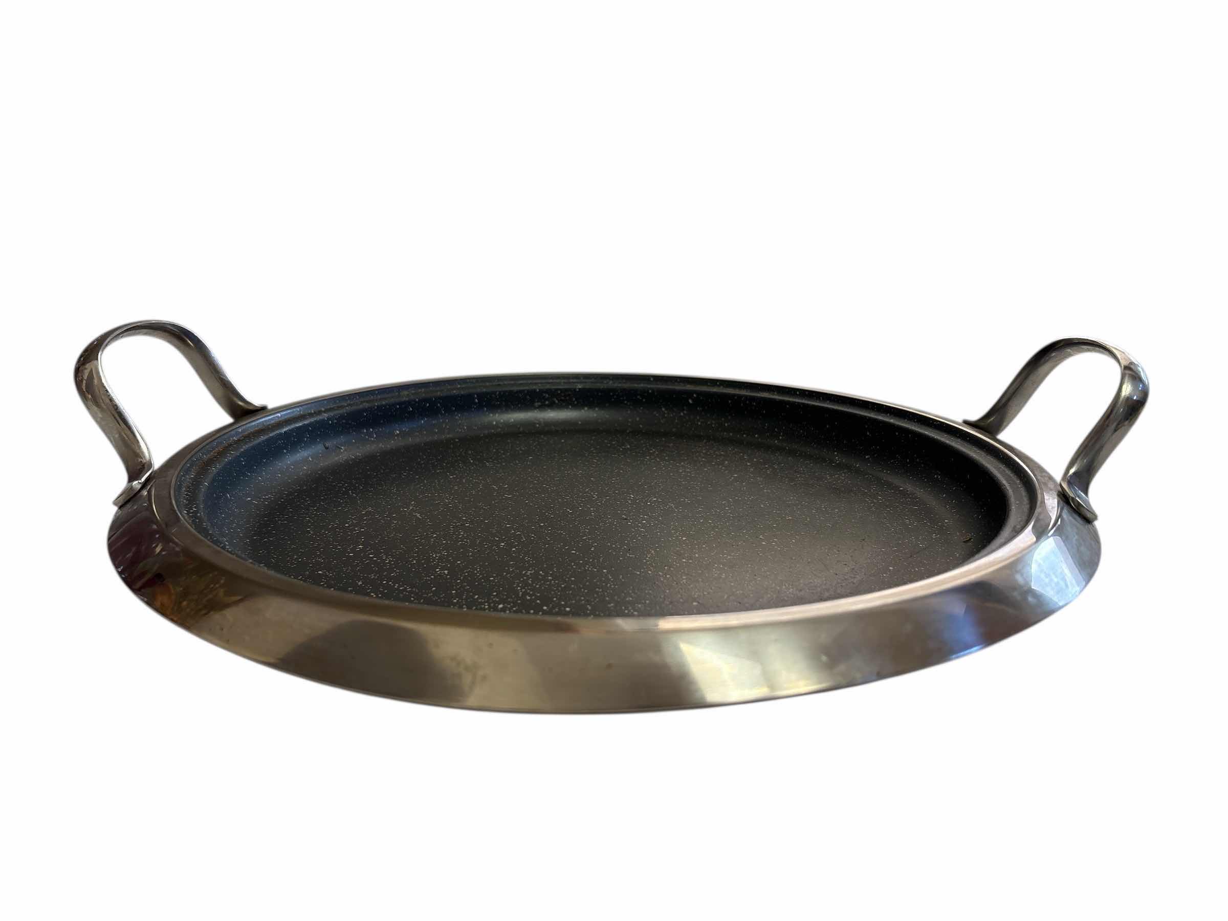 Photo 1 of STAINLESS STEEL PANCAKE GRIDDLE 12”