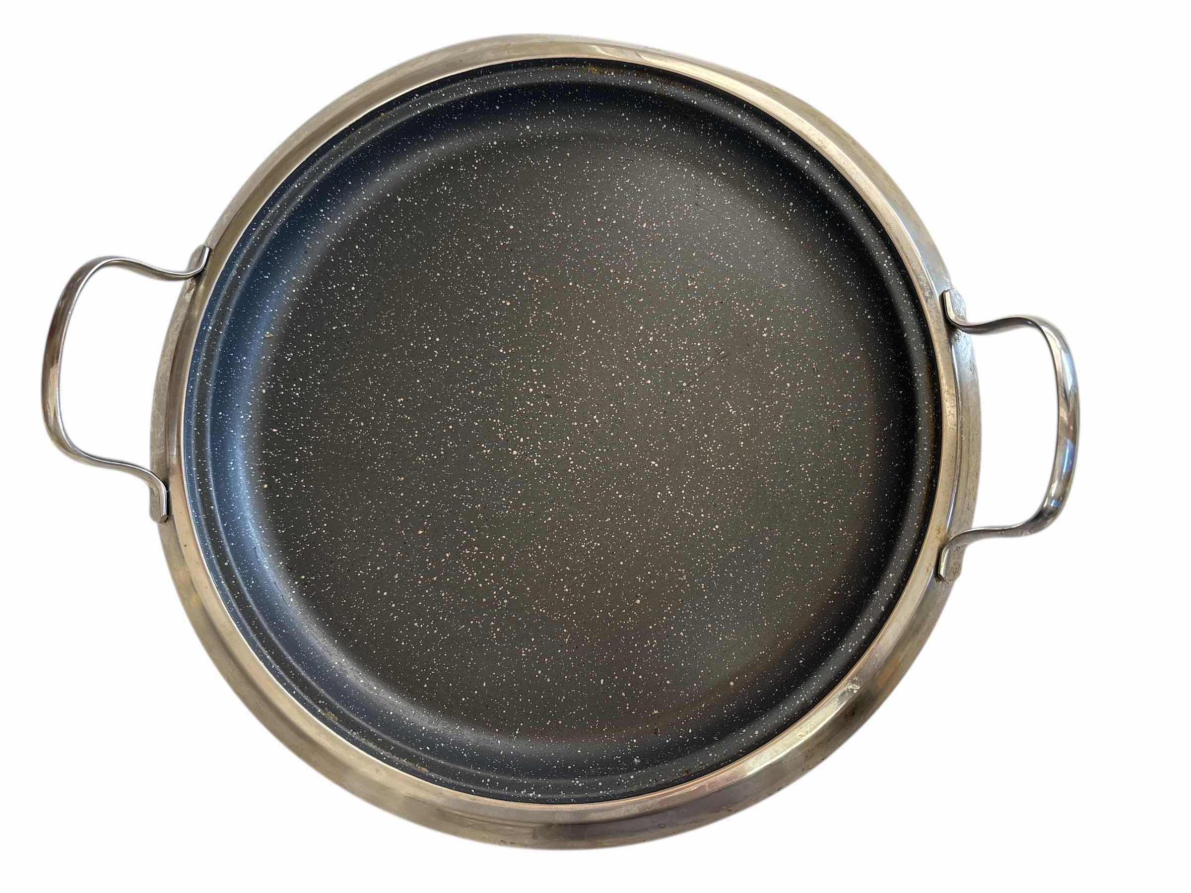 Photo 1 of STAINLESS STEEL PANCAKE GRIDDLE 12”