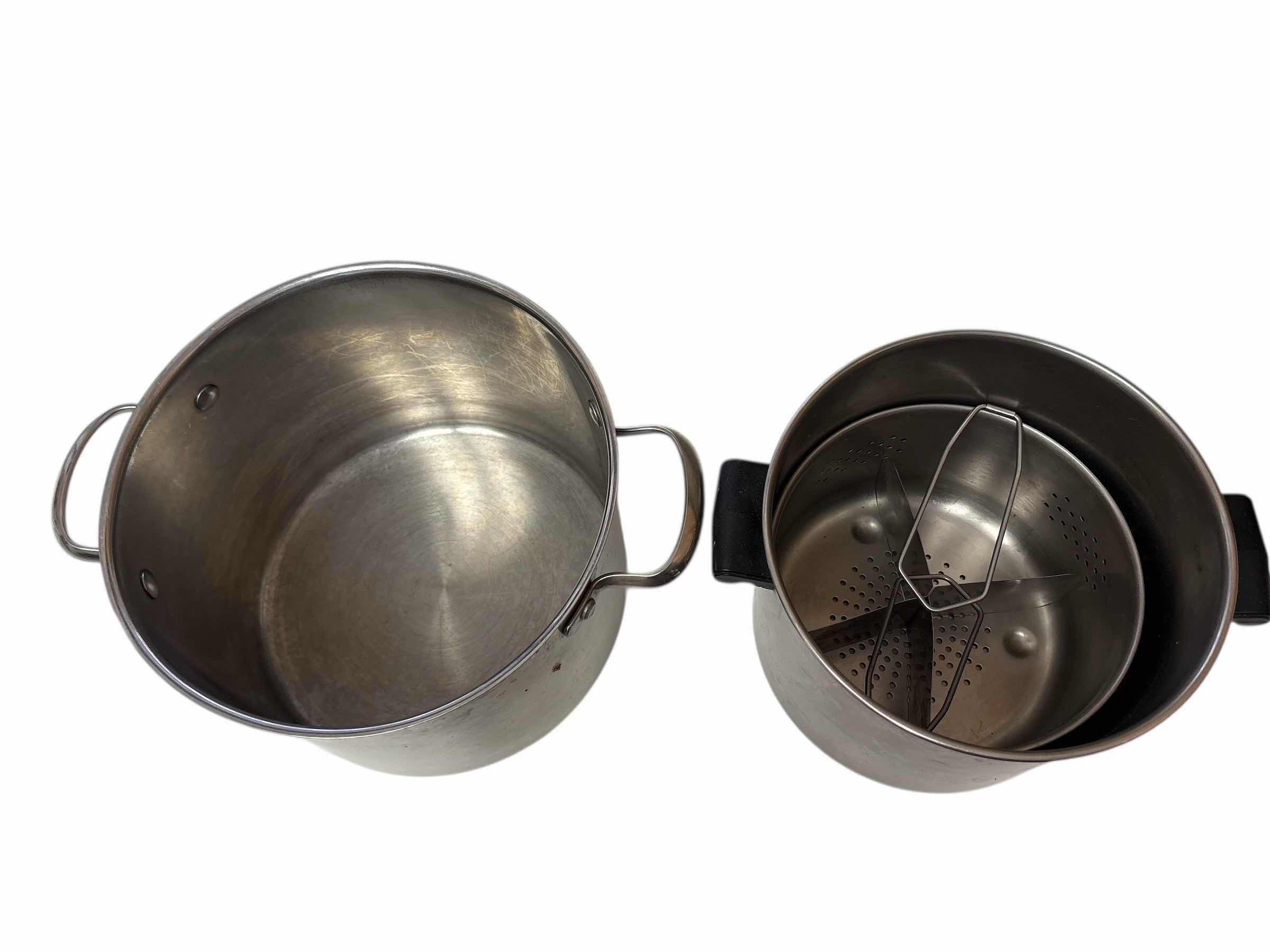 Photo 1 of STOCKPOT (2)PCS