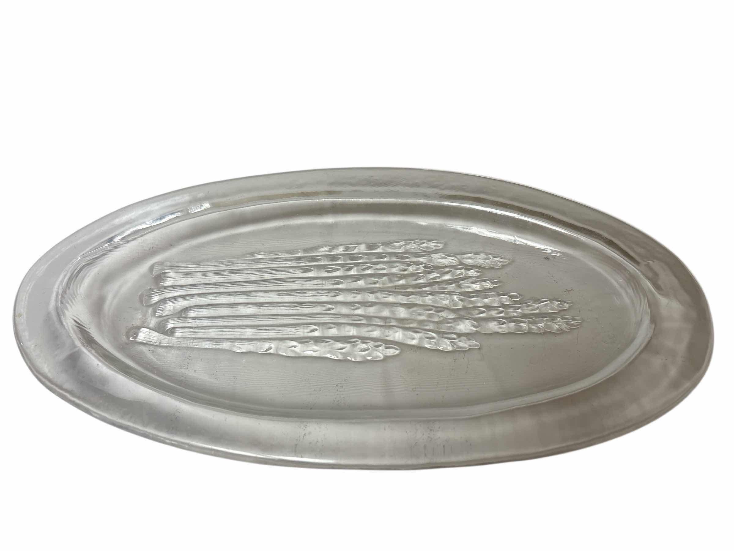 Photo 1 of VINTAGE ASPARAGUS SERVING TRAY