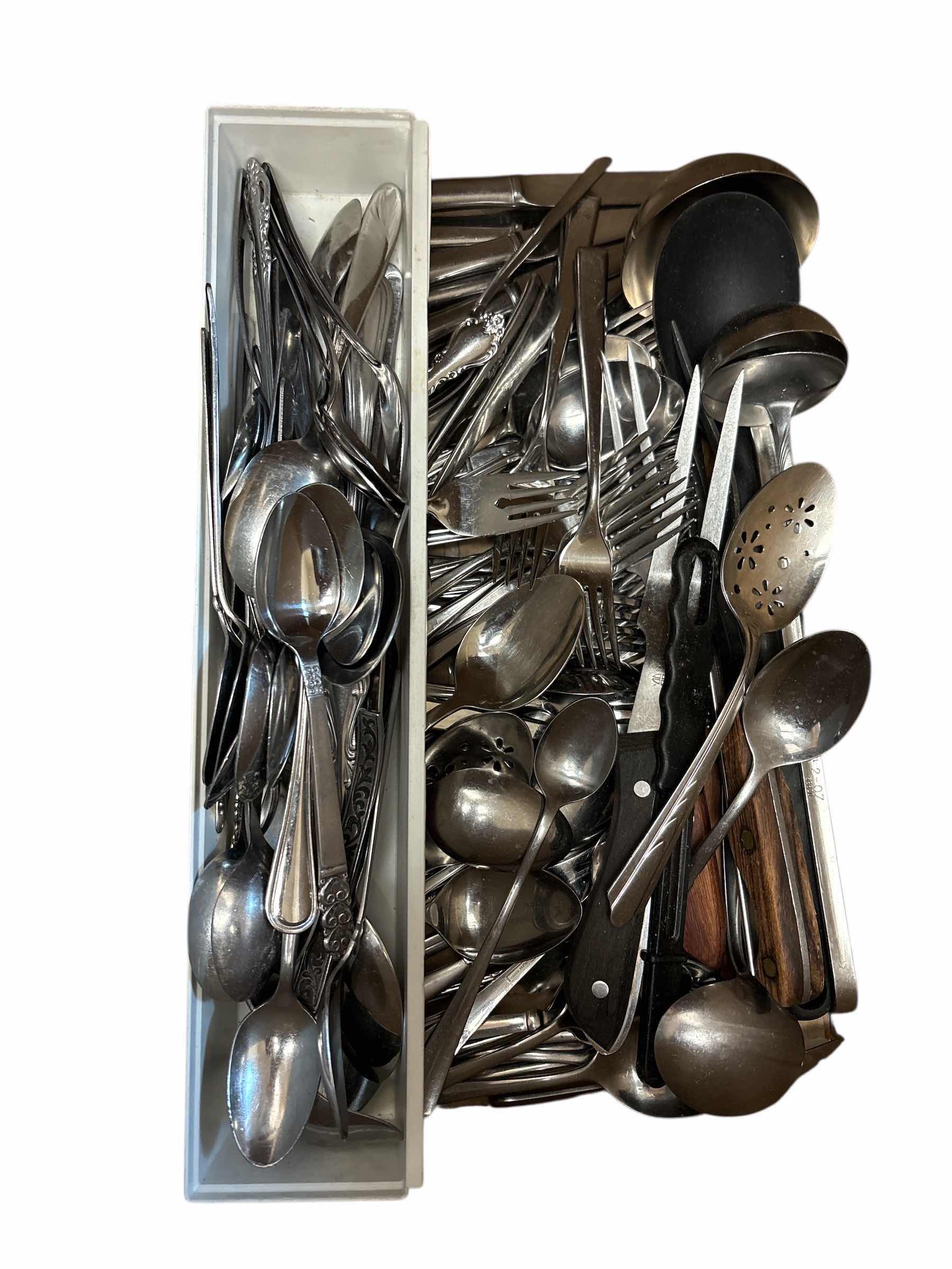 Photo 1 of KITCHEN FLATWARE & UTENSILS