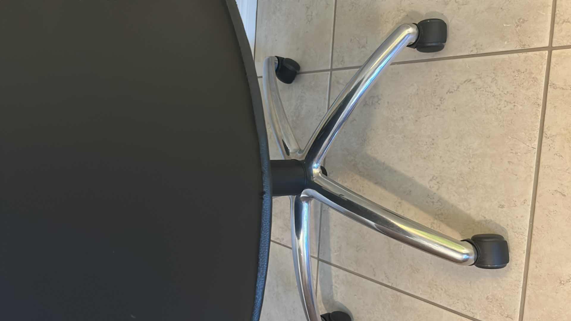 View 3 of HIGH BACK BLACK EXECUTIVE OFFICE CHAIR